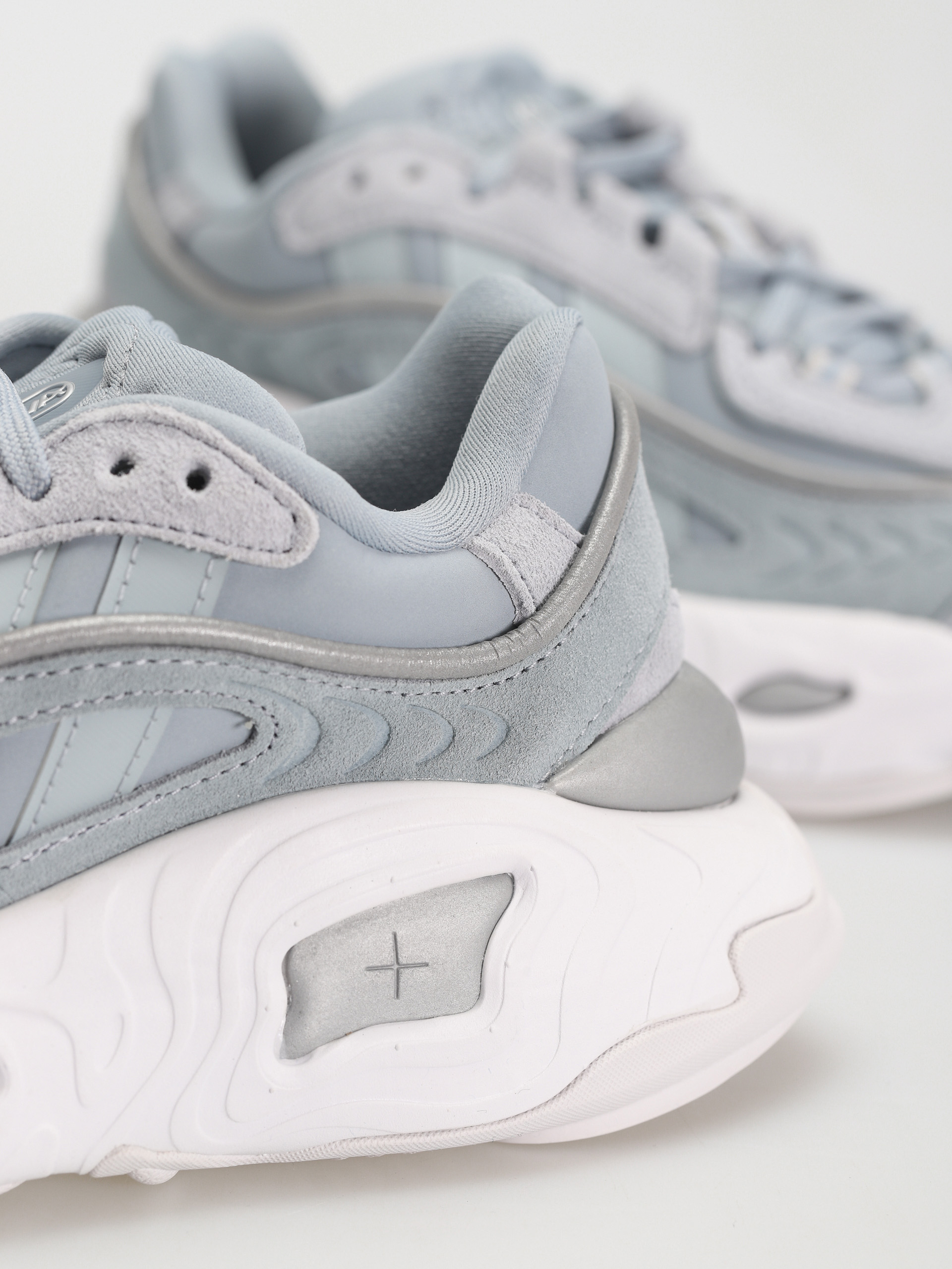 Взуття adidas Originals Oznova (lgtgre/lgtgre/dshgry)