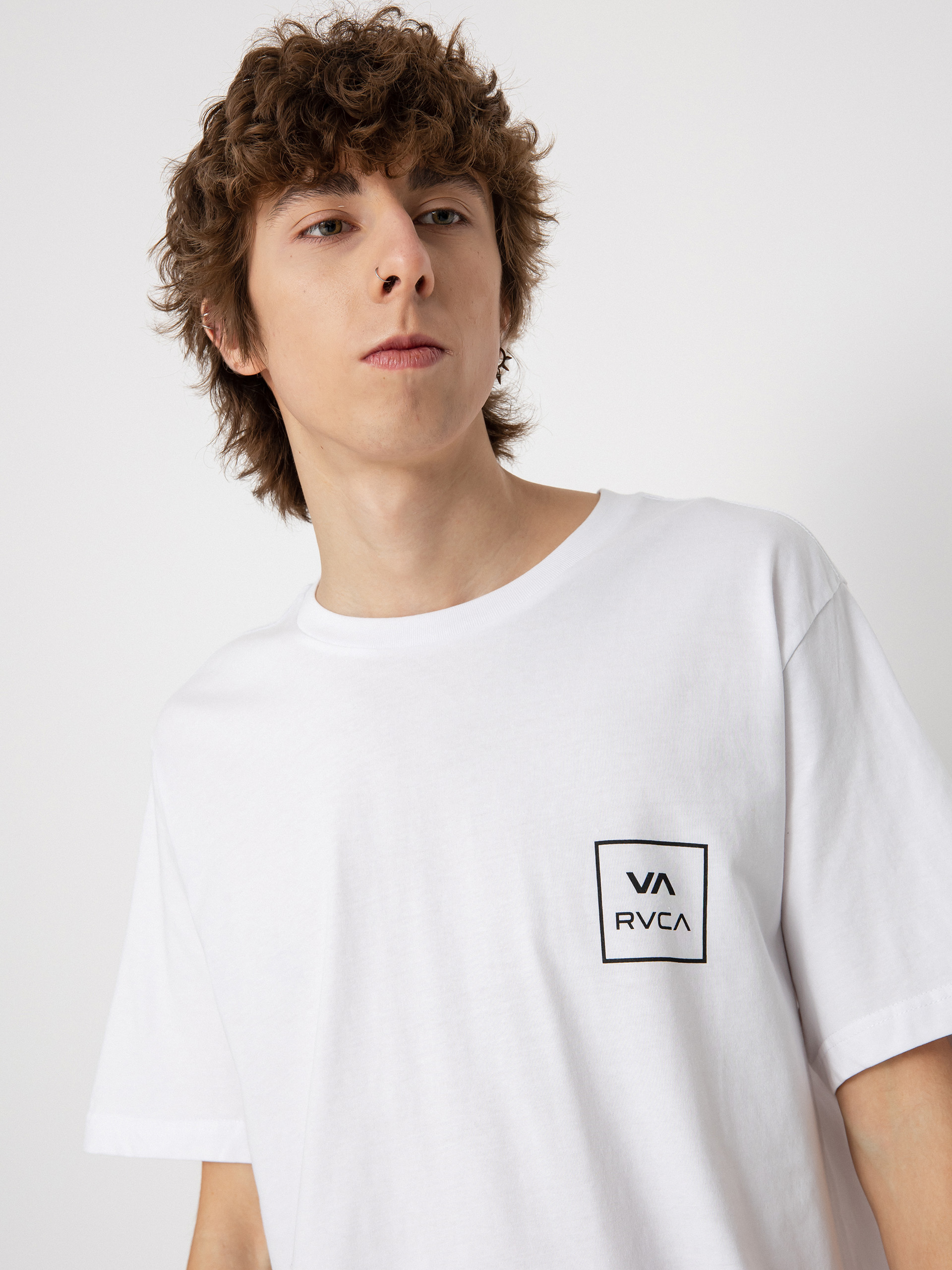 Футболка RVCA Va All The Ways (white)