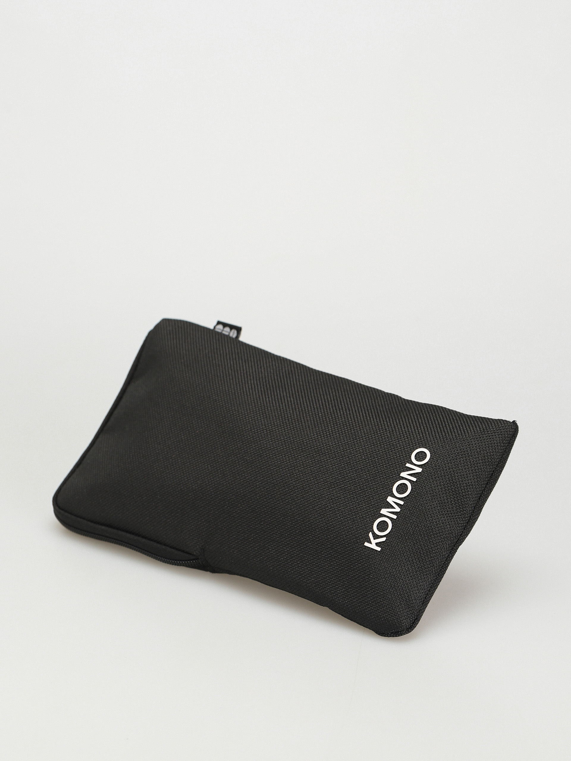 Сонцезахисні окуляри Komono Avery (carbon)