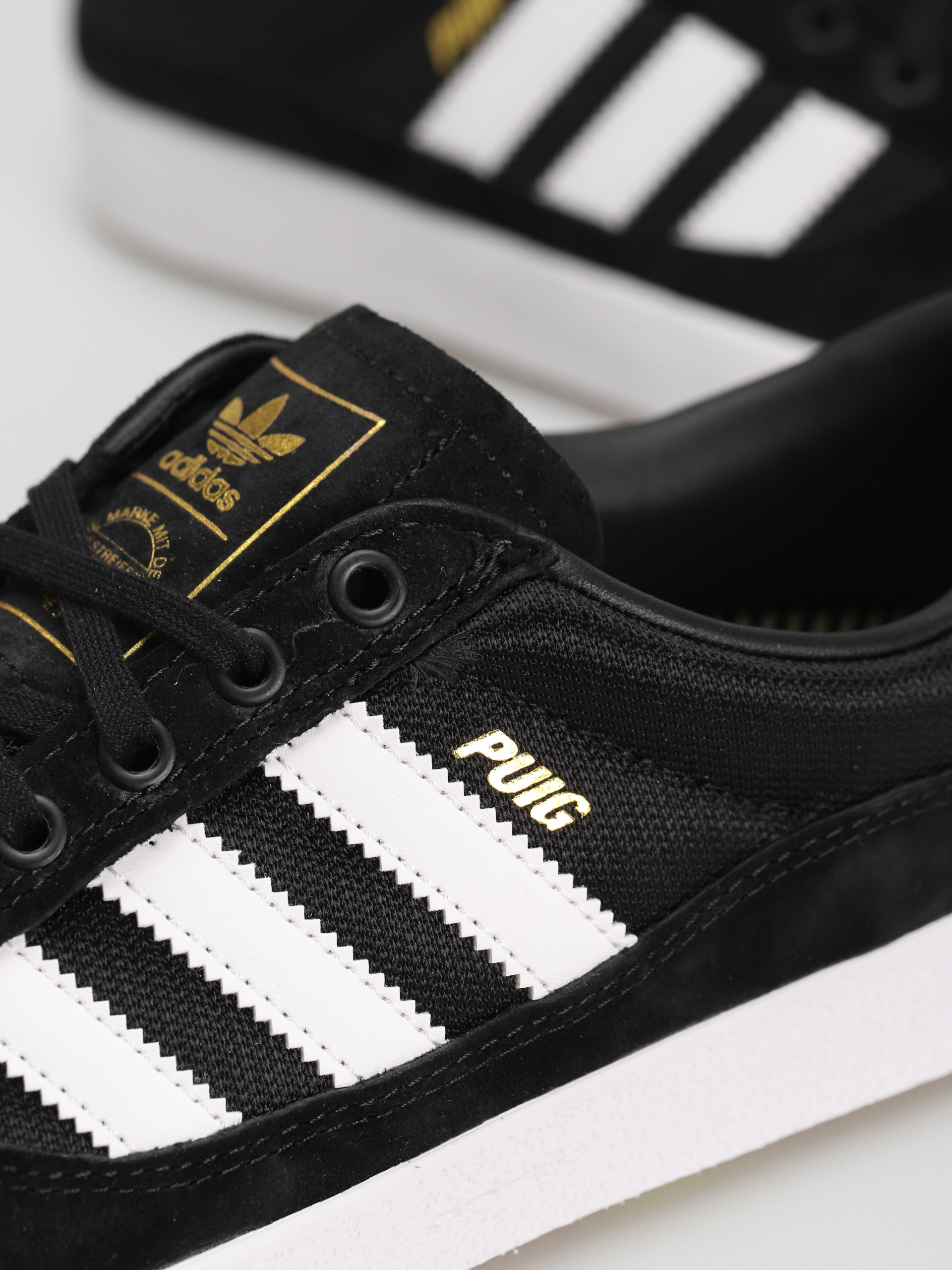 Взуття adidas Puig Indoor (cblack/ftwwht/pullim)