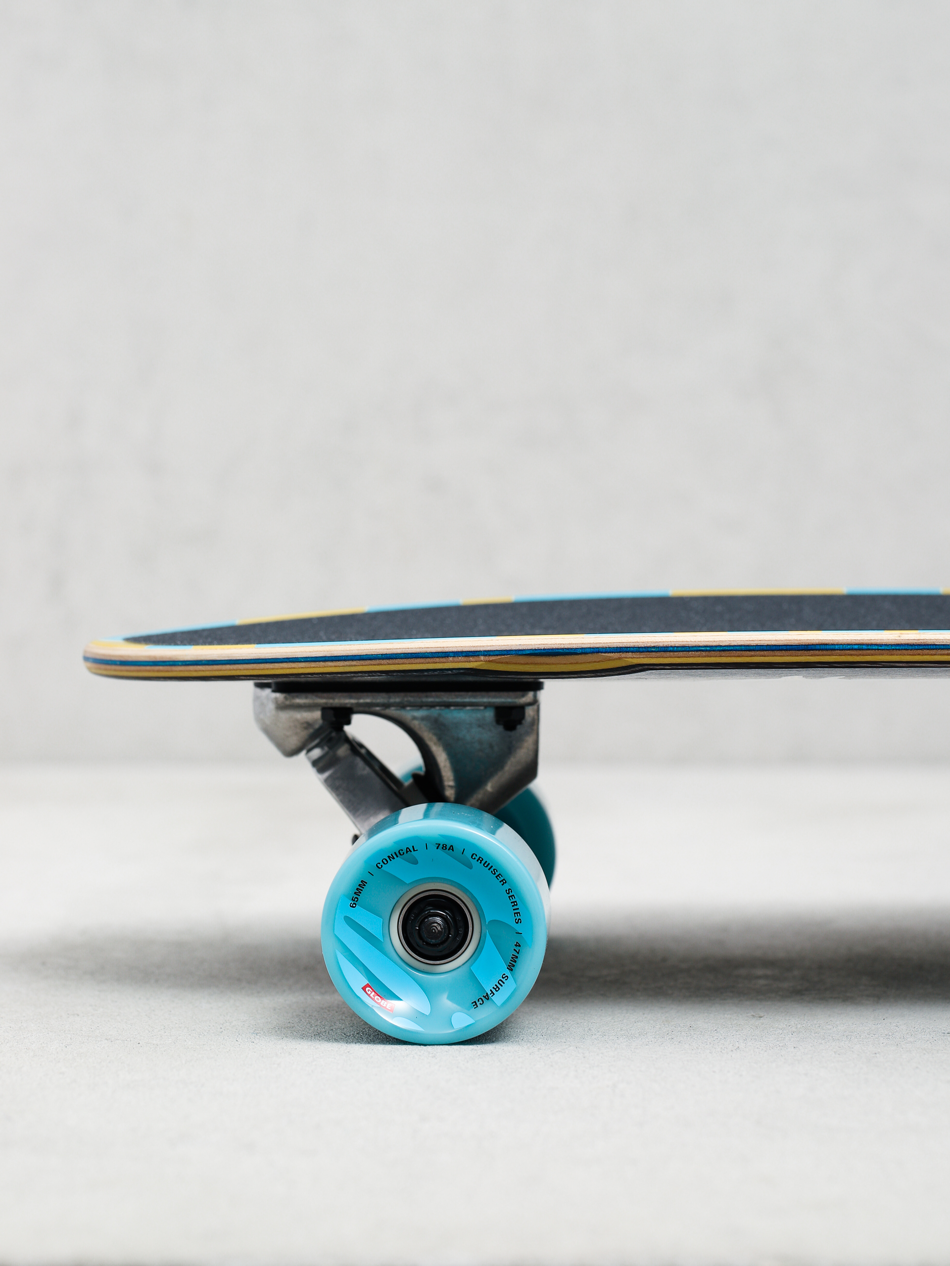 Скейтборд круізер Globe Stubby (killer cassowary)