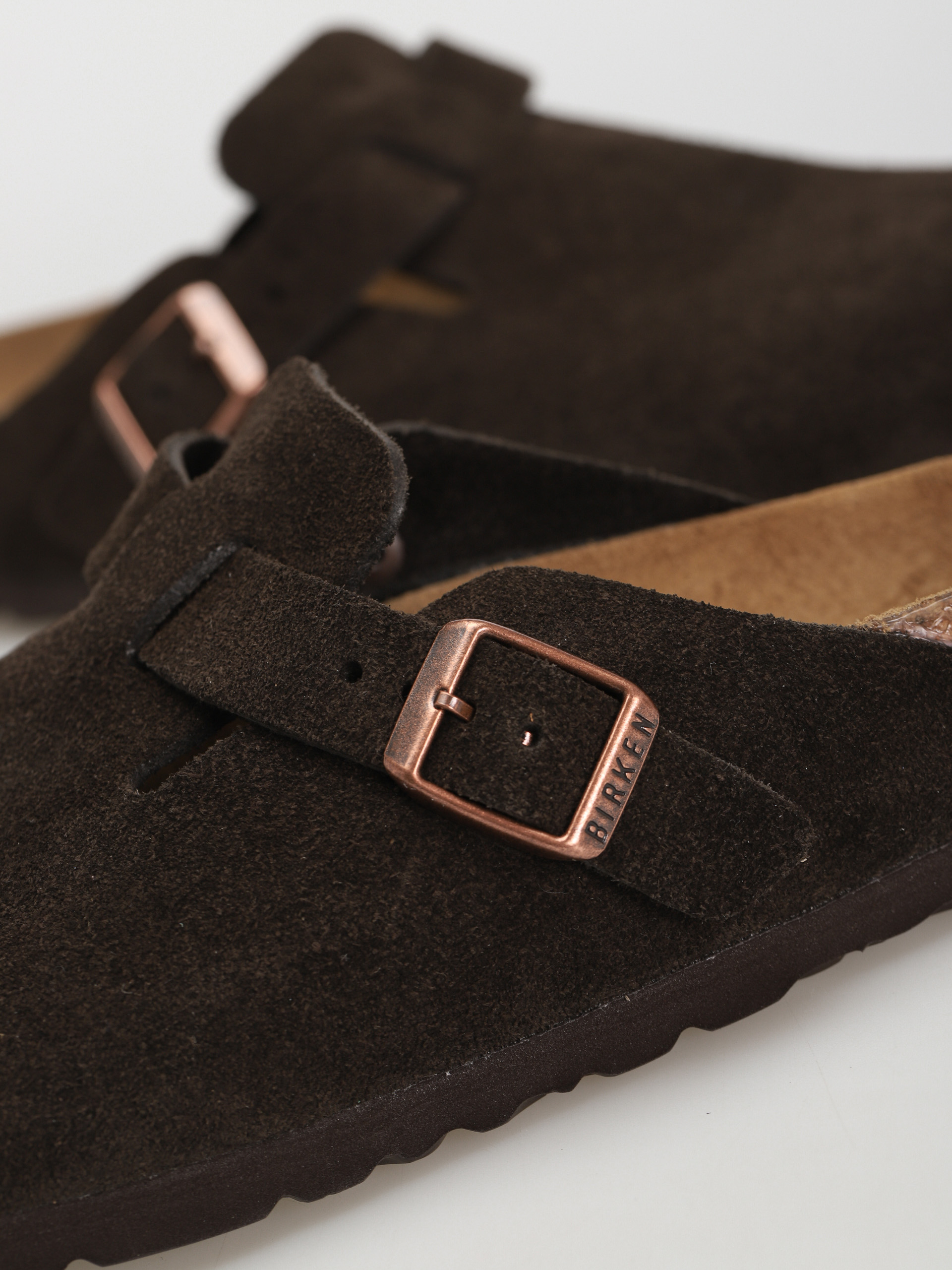 Шльопанці Birkenstock Boston Suede Narrow Wmn (mocha)
