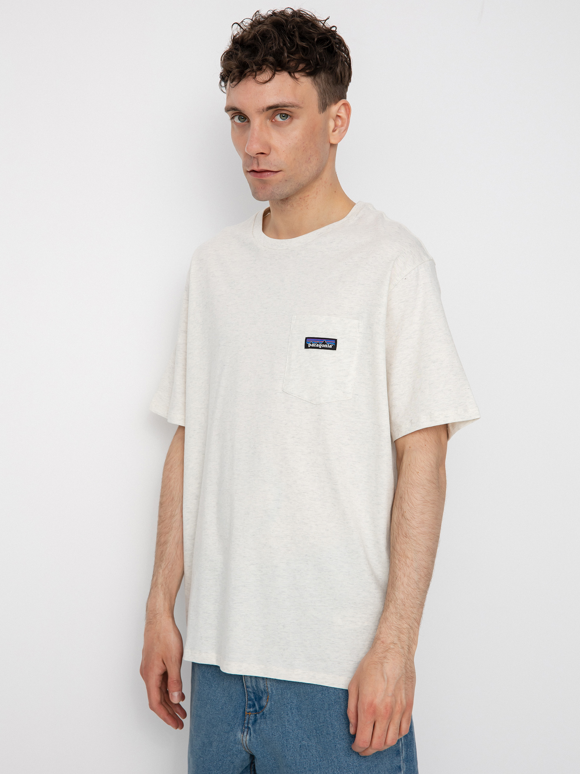 Футболка Patagonia Regenerative Organic Certified Cotton Lightweight Pocket (birch white)