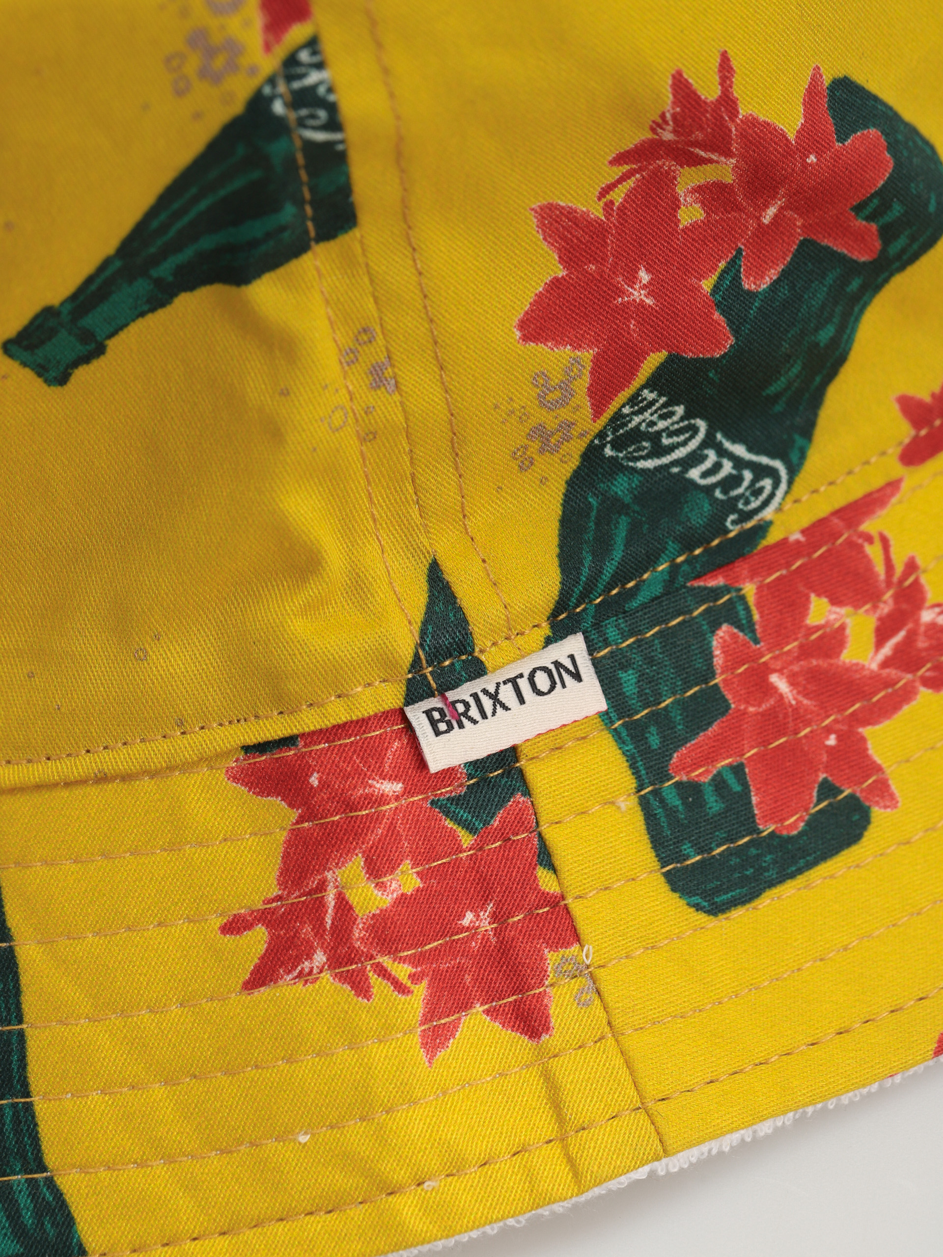 Капелюх Brixton Coca-Cola Good Day Rev (yellow/white)