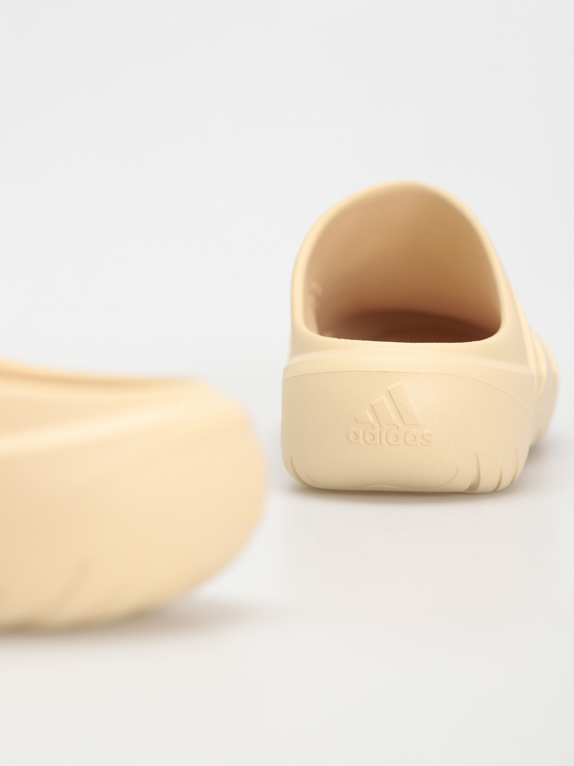 Шльопанці adidas Adicane Clog (sanstr/sanstr/sanstr)