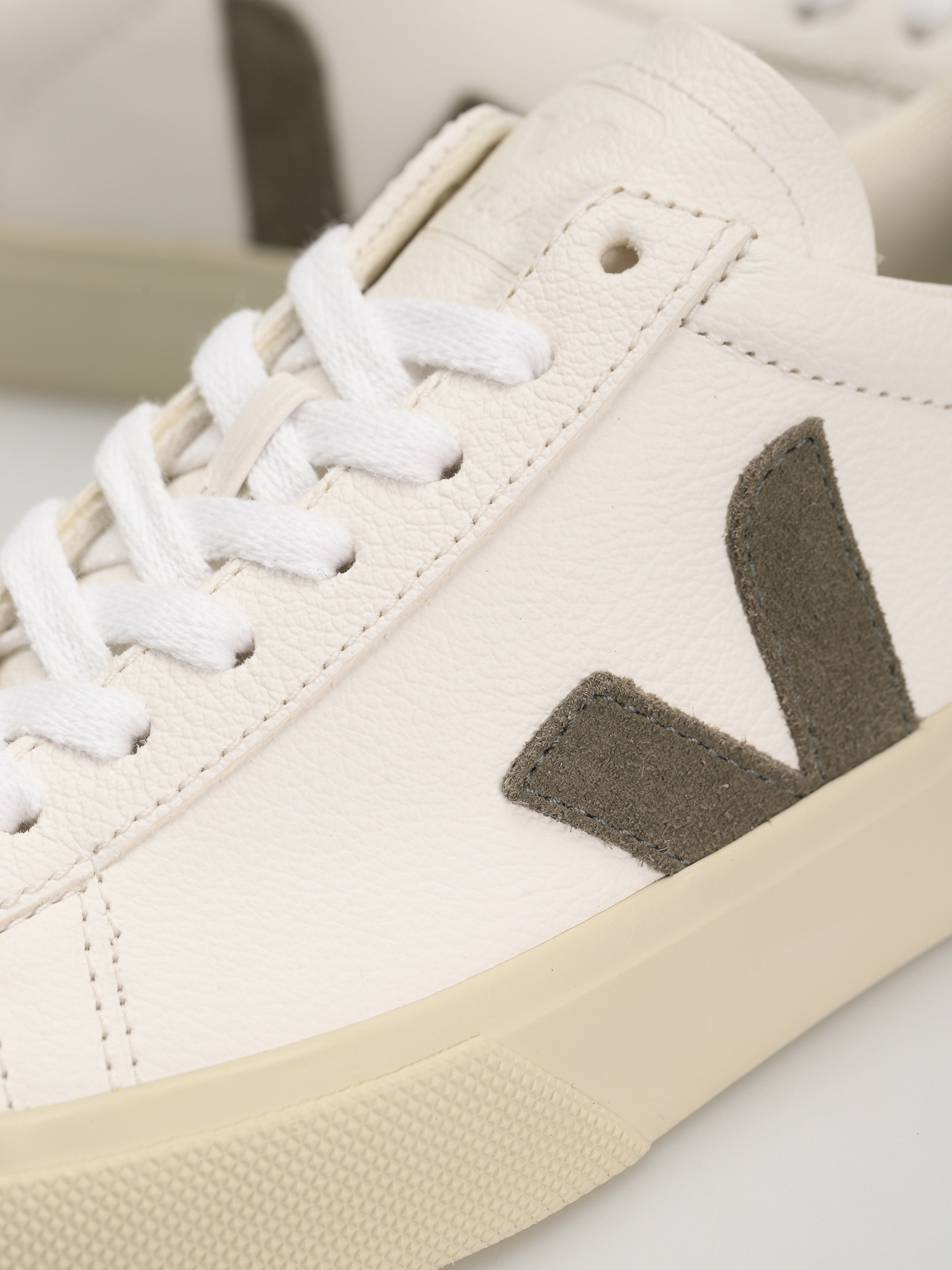 Взуття Veja Campo Wmn (extra white khaki)