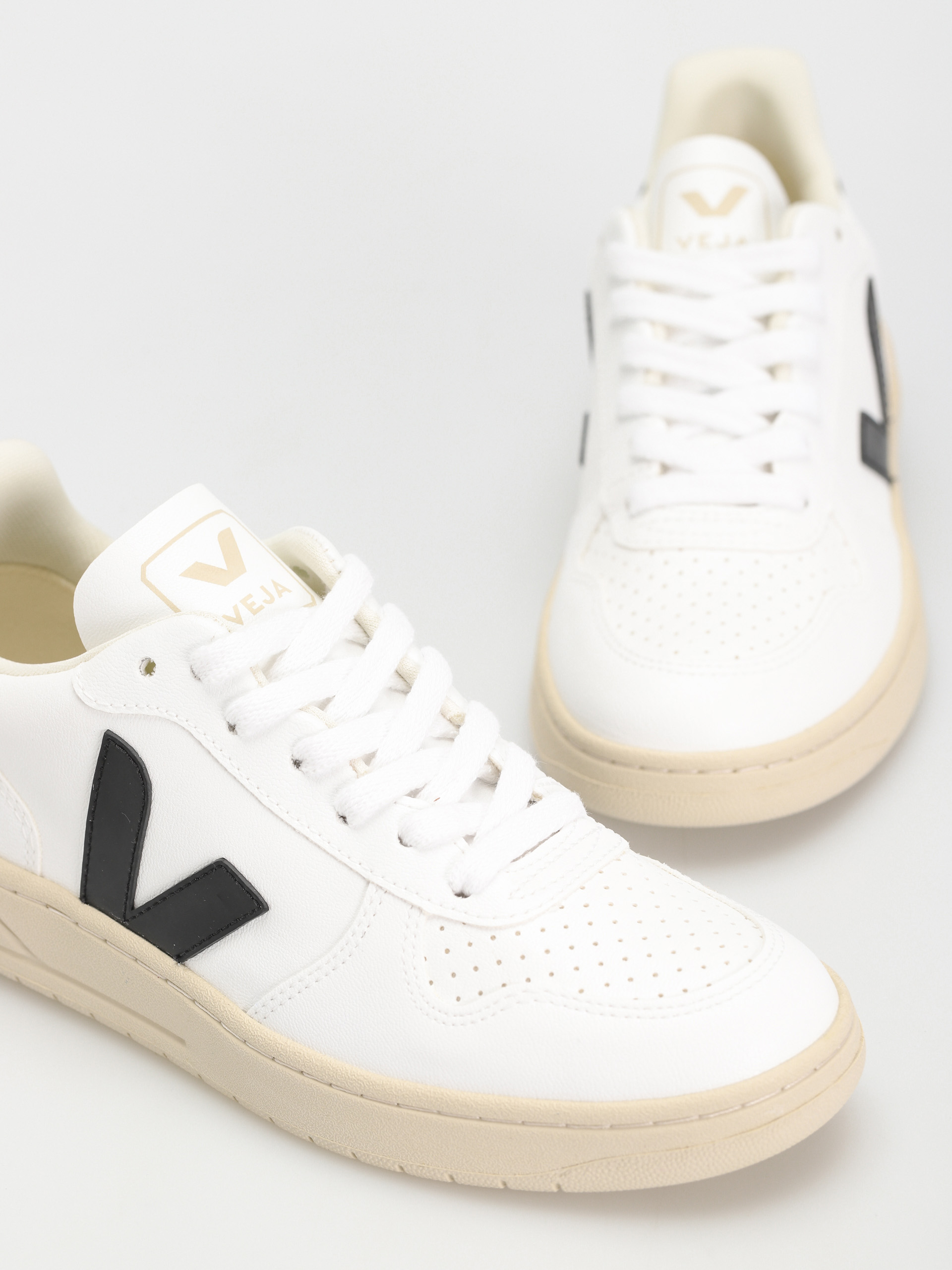 Взуття Veja V-10 Wmn (white black)