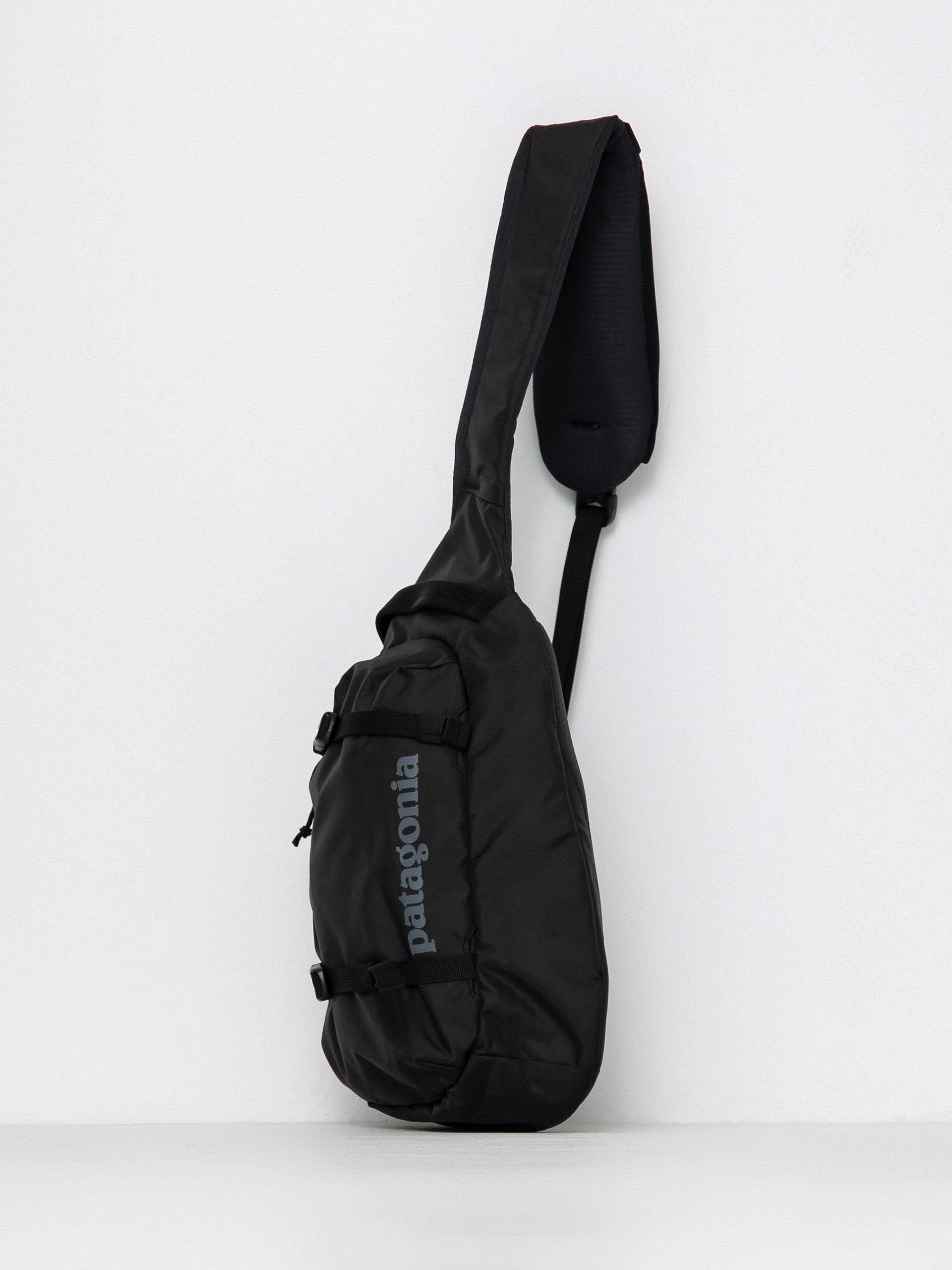 Рюкзак Patagonia Atom Sling 8L (black)