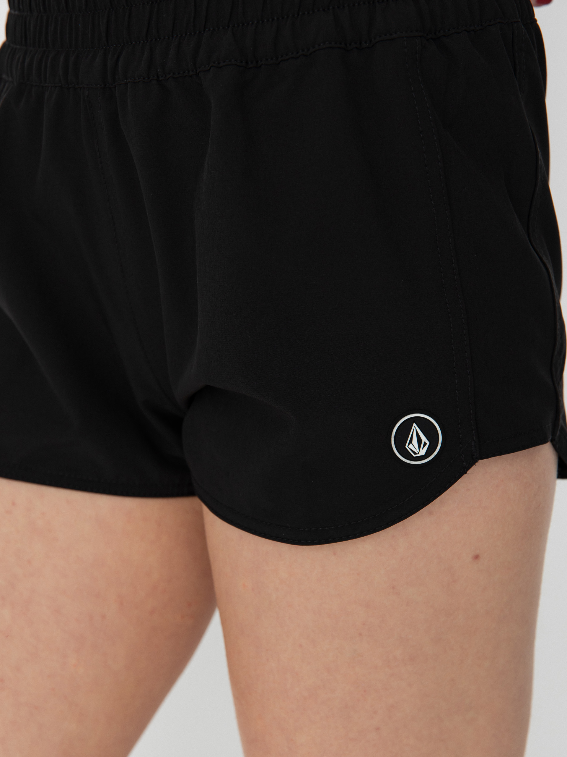 Пляжні шорти Volcom Simply Solid 2 Wmn (black)