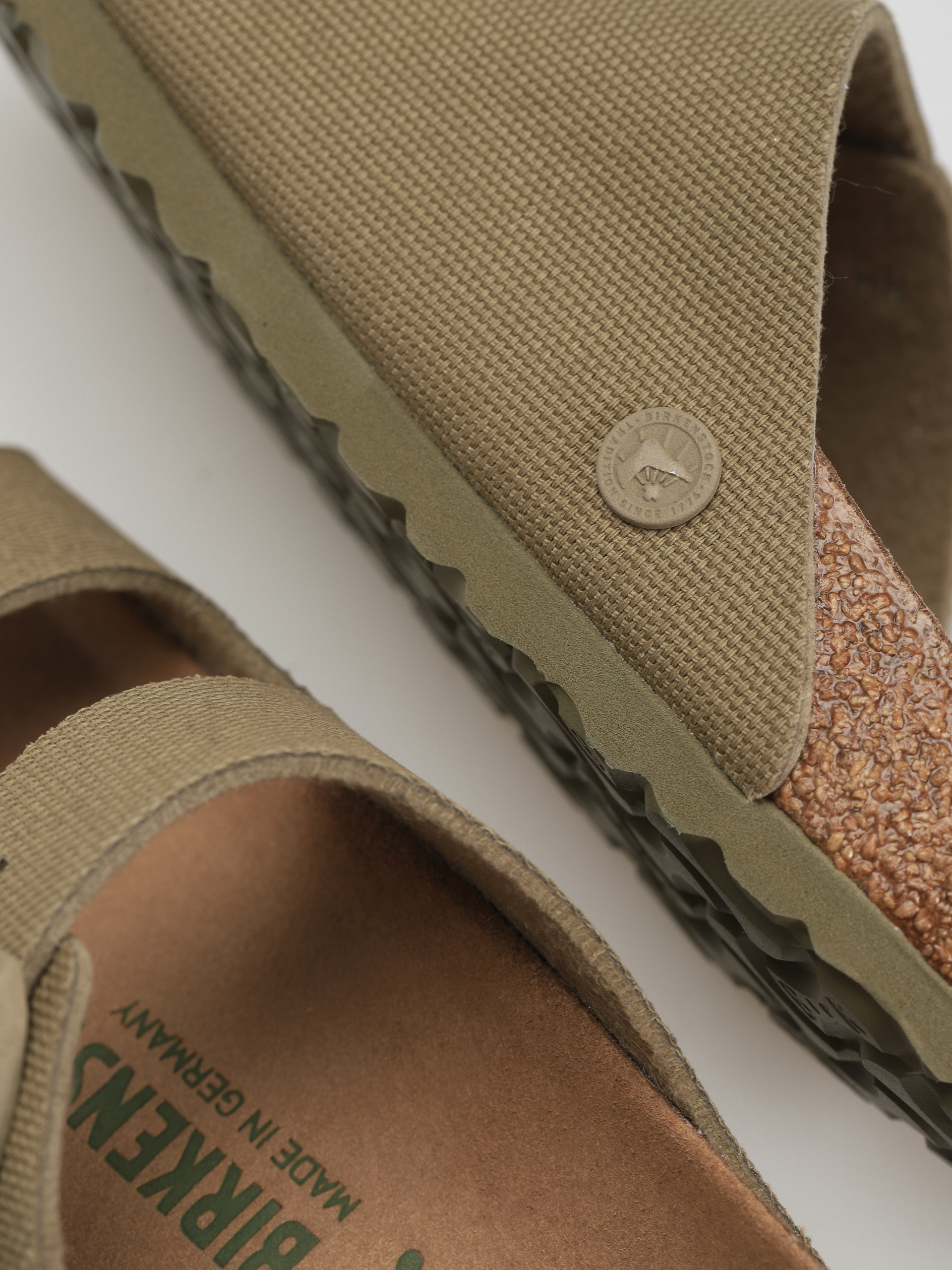 Шльопанці Birkenstock Arizona Canvas Vegan Narrow Wmn (faded khaki)