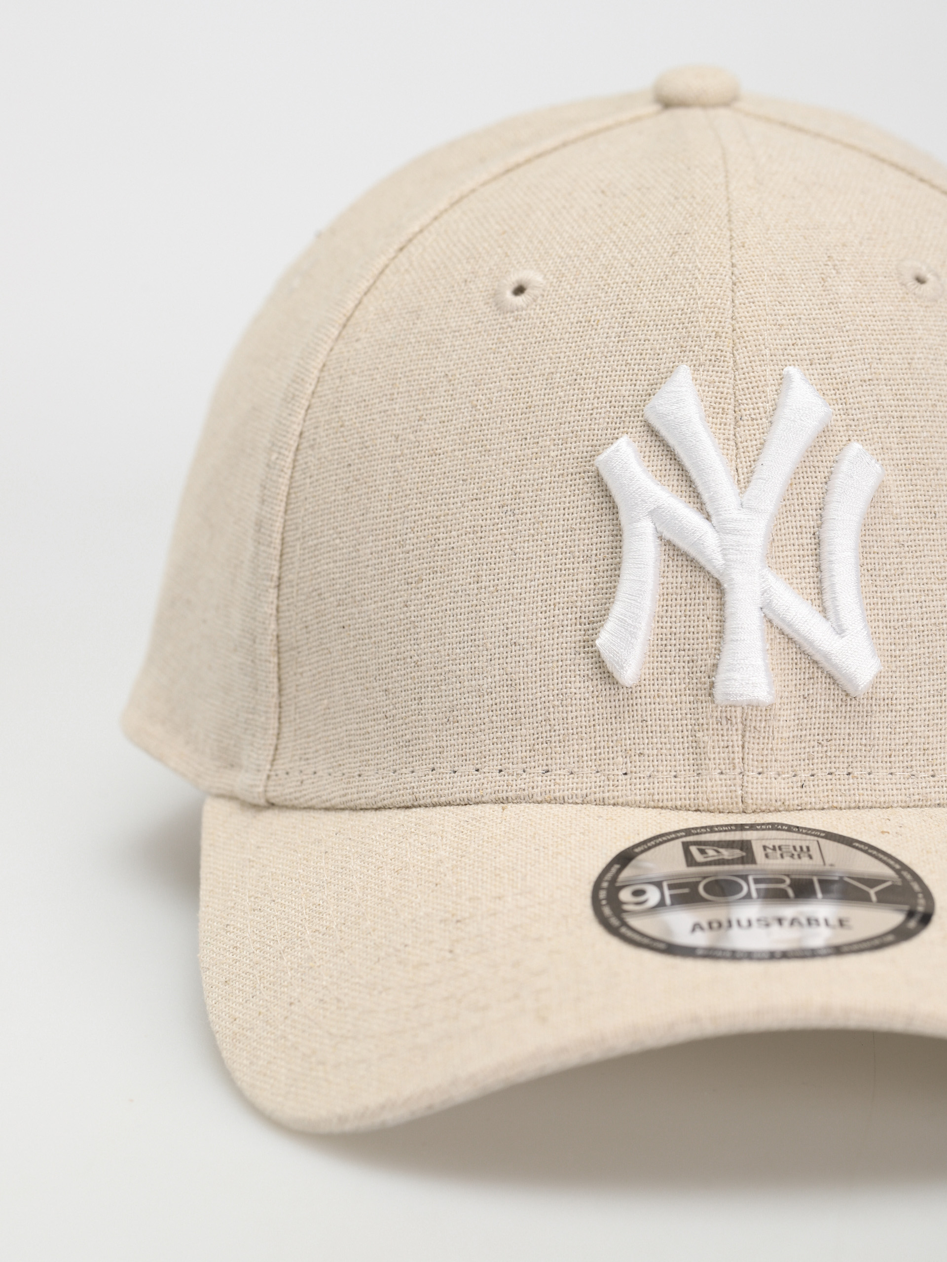 Кепка New Era Linen 9Forty New York Yankees (stone/white)