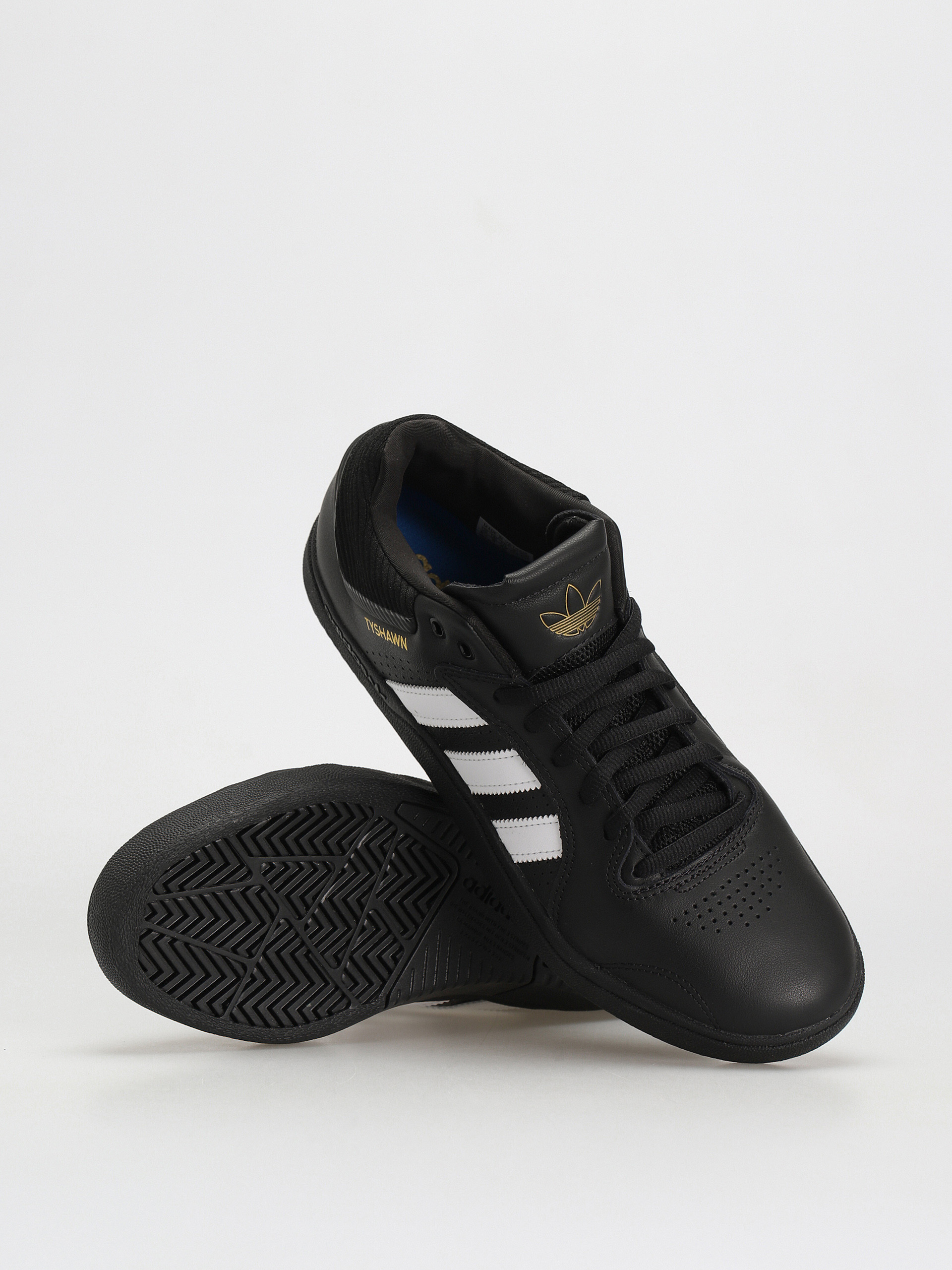 Взуття adidas Tyshawn (cblack/ftwwht/goldmt)