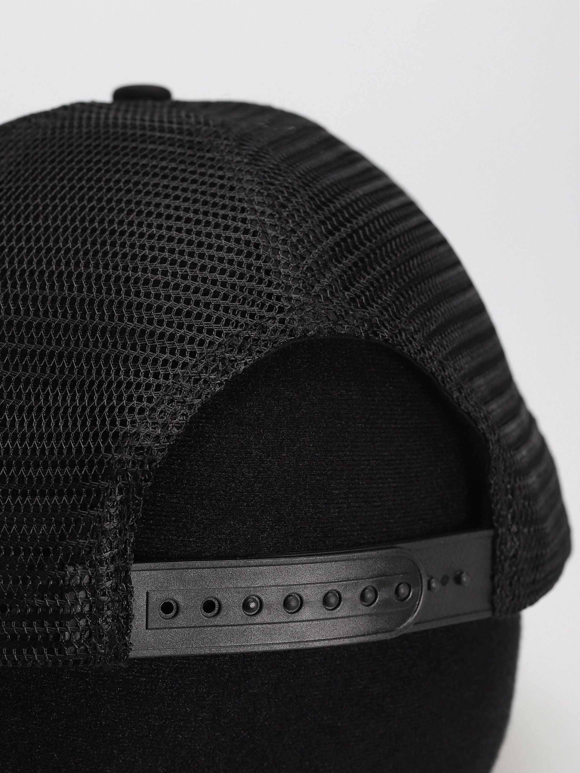 Кепка Santa Cruz Classic Dot Mesh (black/black)