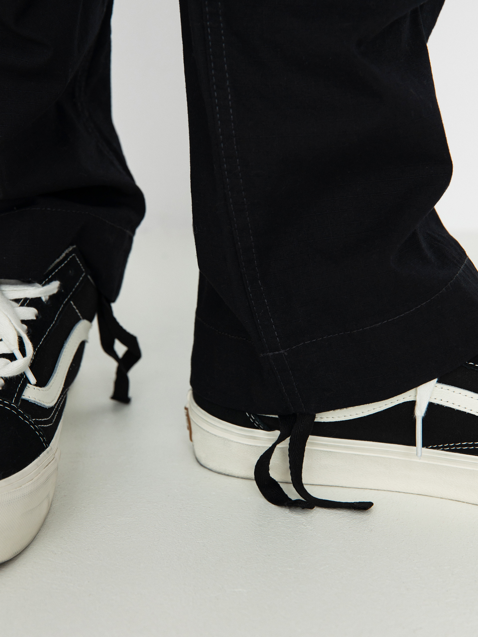 Штани Carhartt WIP Regular Cargo (black)