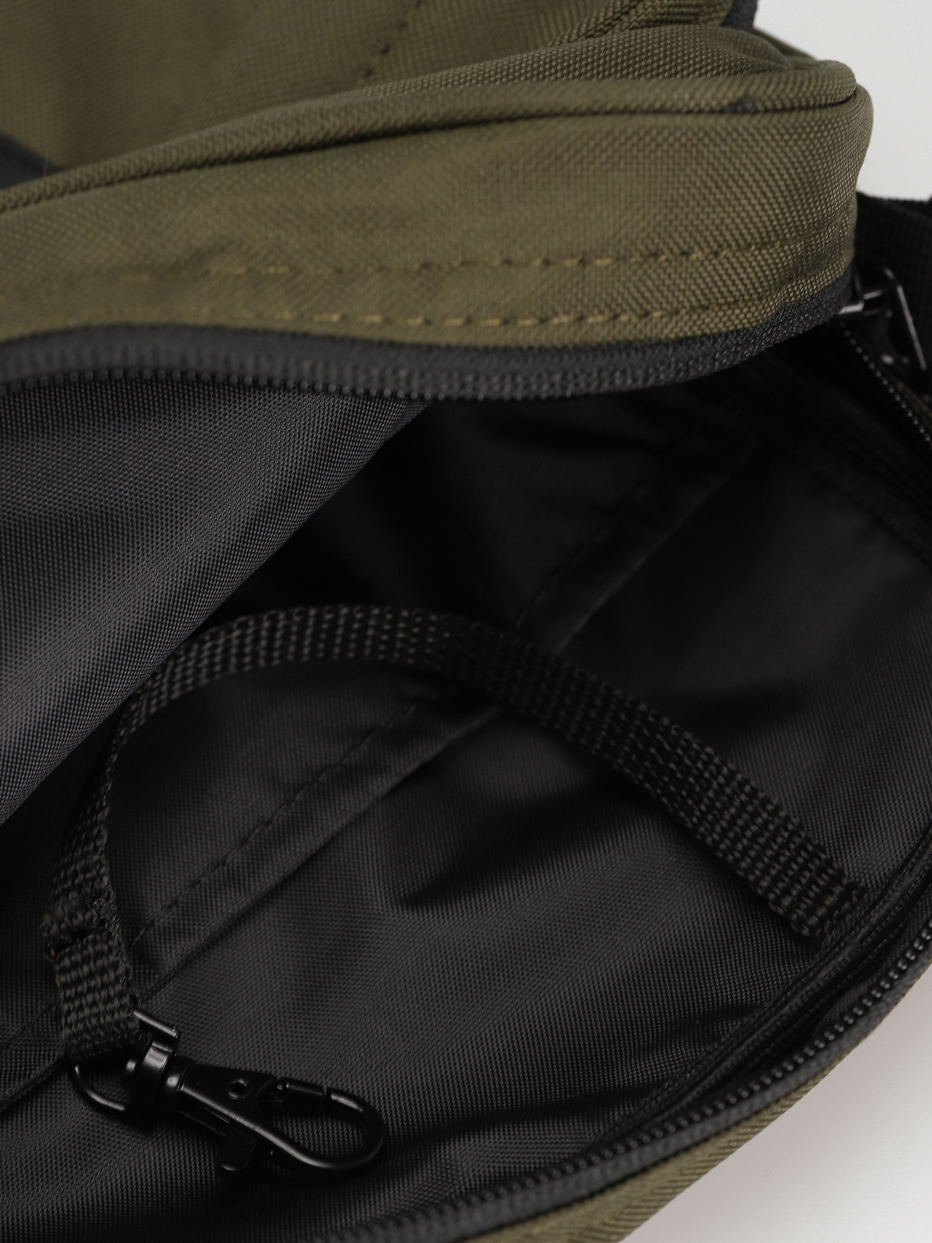 Сумка Polar Skate Cordura Pocket Dealer Bag (army green)