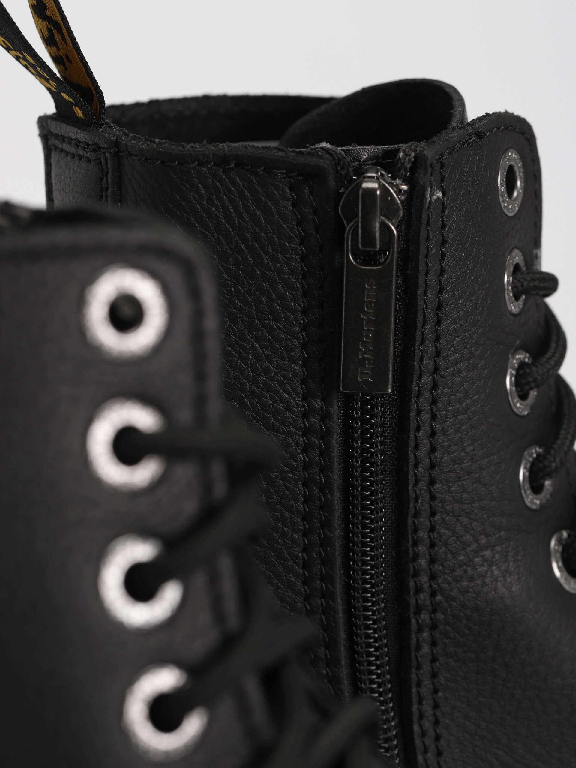 Взуття Dr. Martens Jadon III (black pisa)