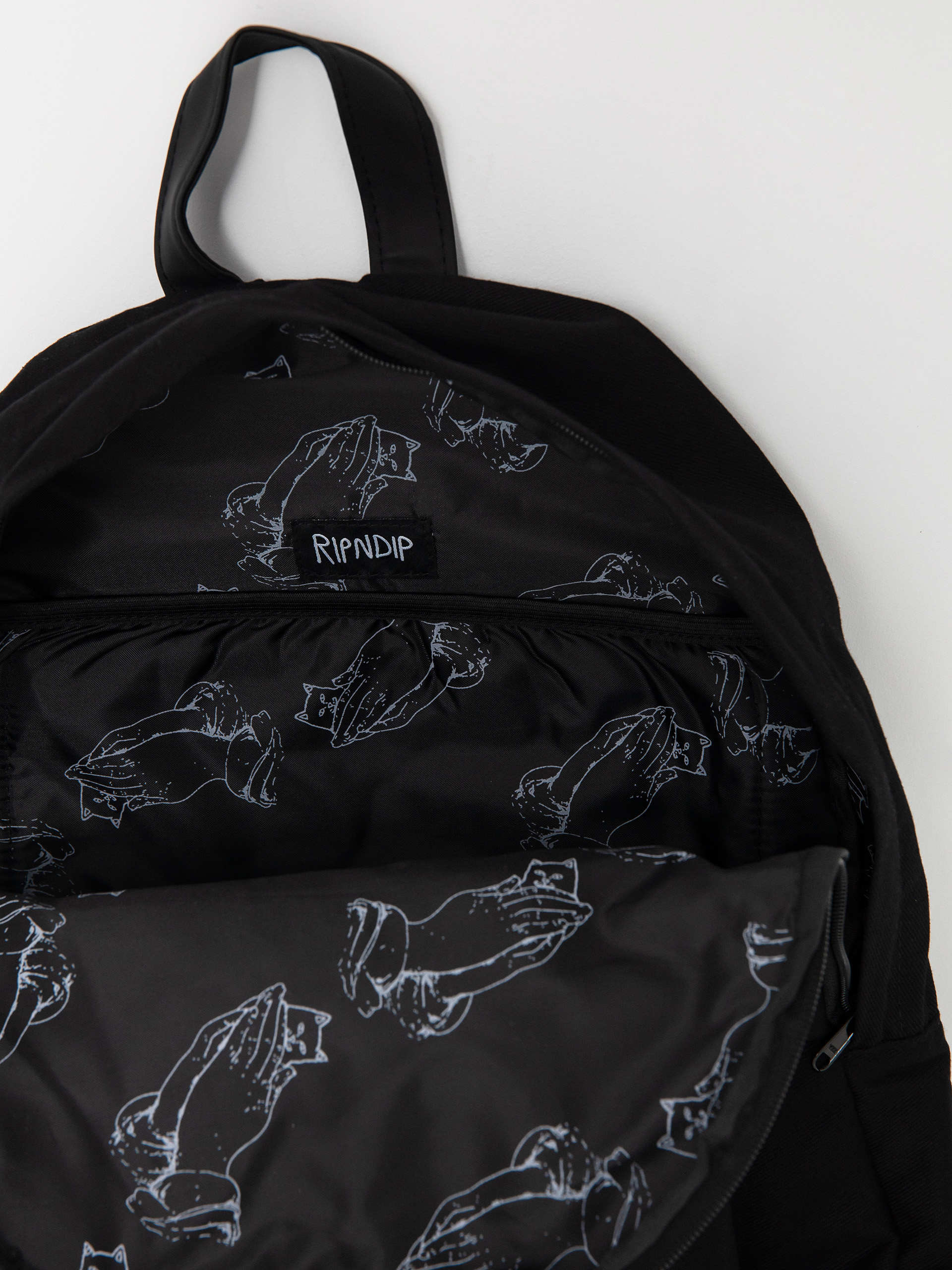 Рюкзак RipNDip Lord Nermal Velcro Hands (black)