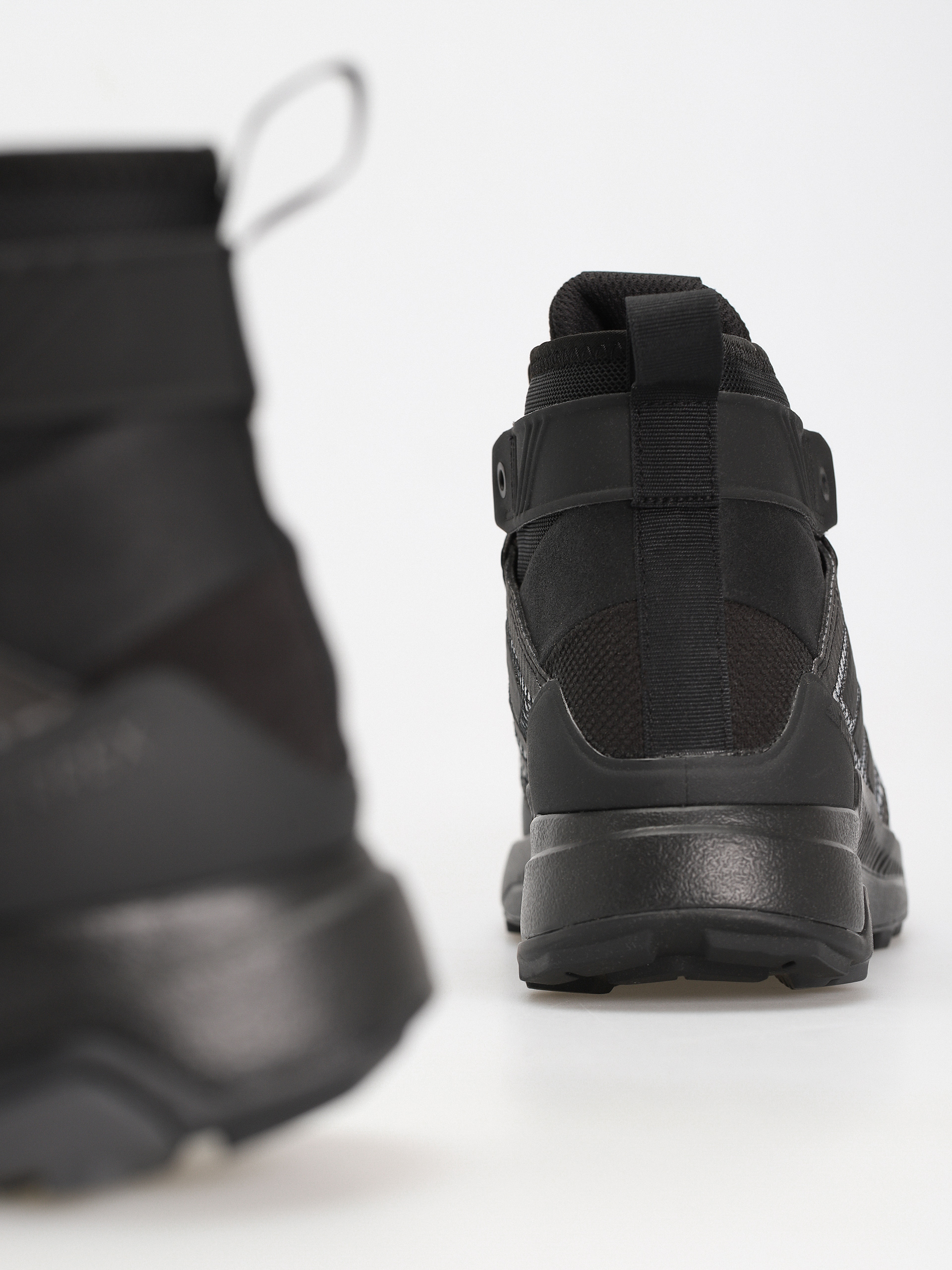 Взуття adidas Trailmaker (cblack/cblack/dgsogr)