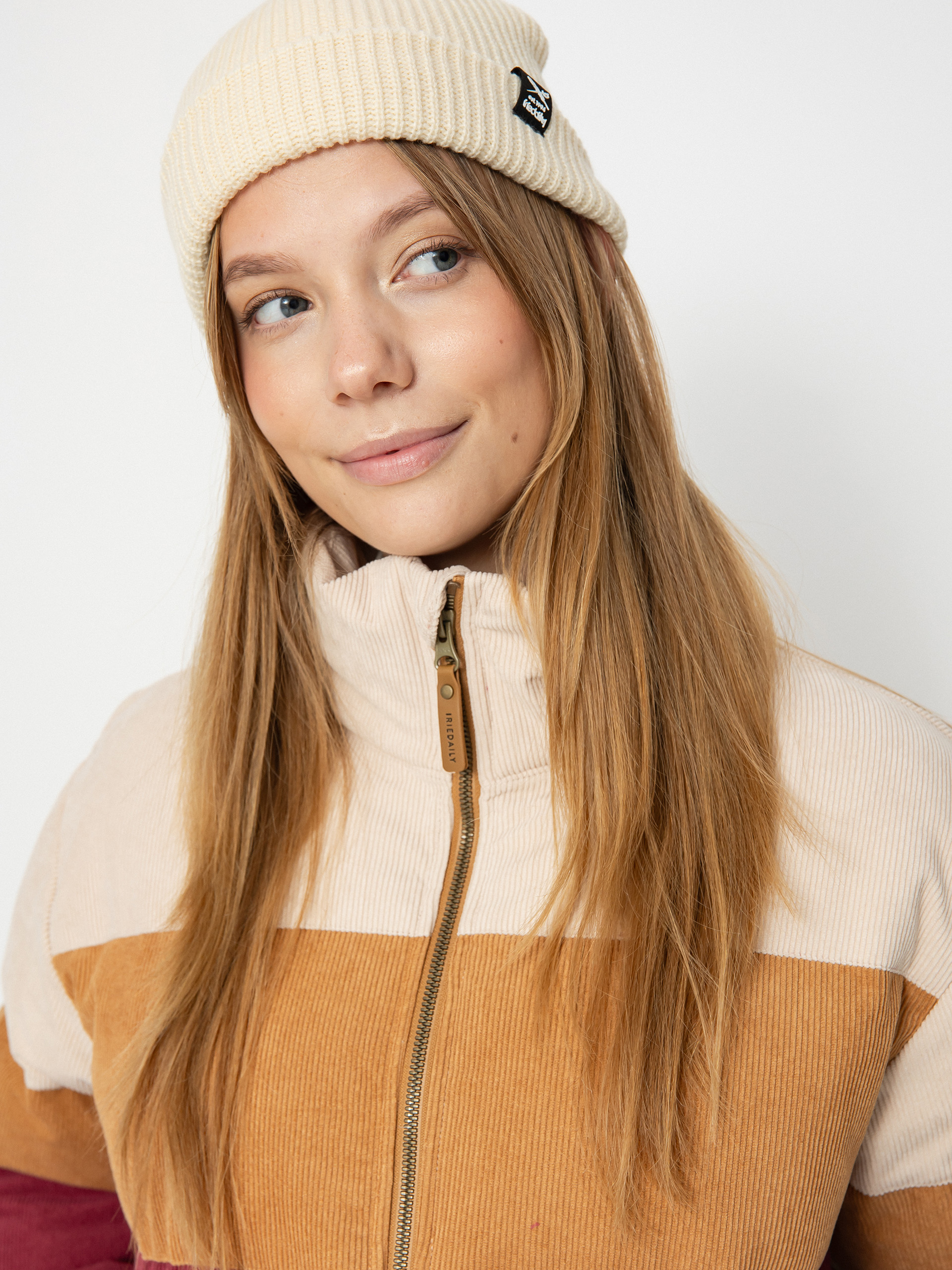 Куртка Iriedaily Cordy Puffer Wmn (dark red)