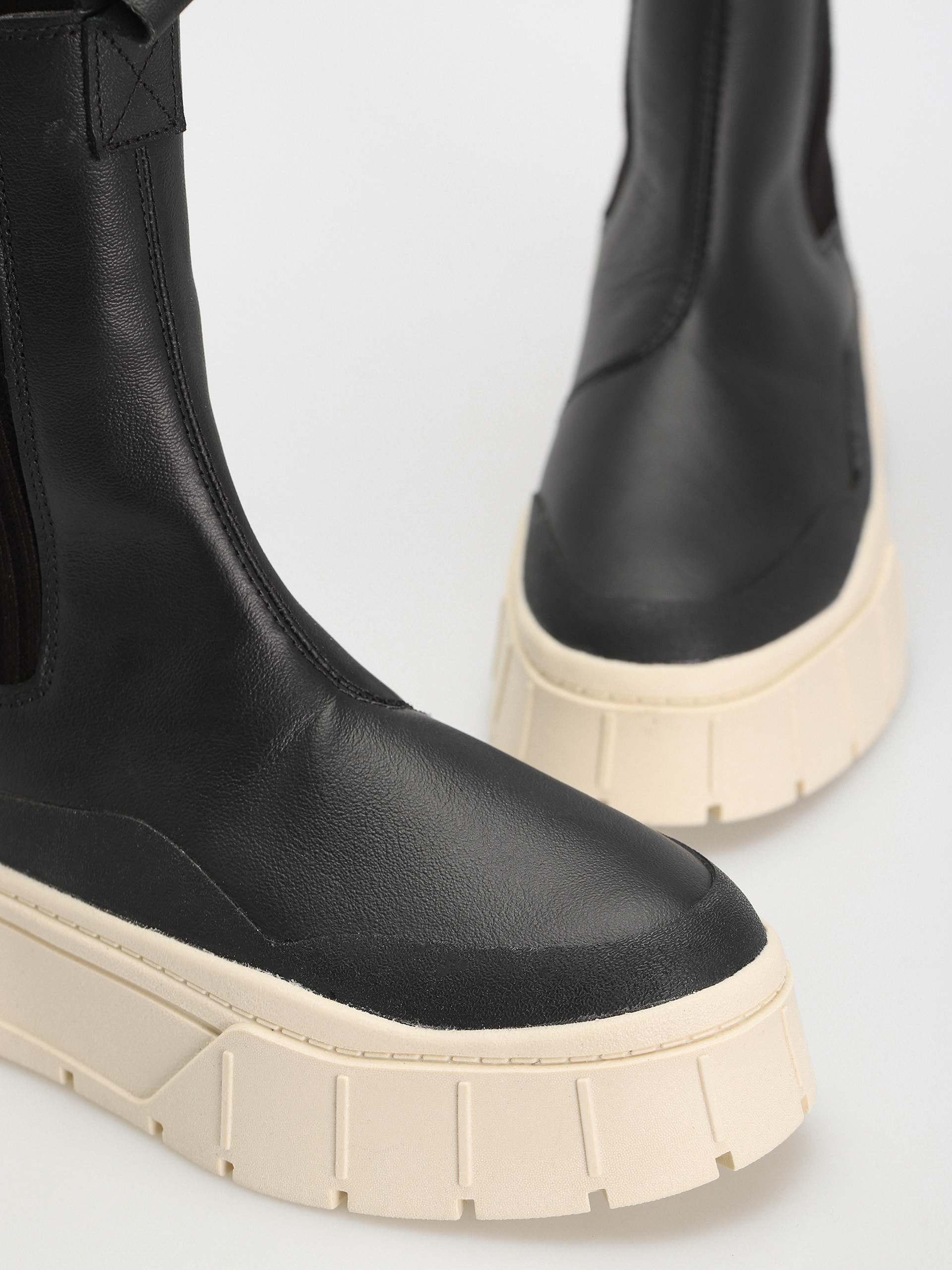 Взуття Puma Mayze Stack Chelsea Winter Wmn (puma black)