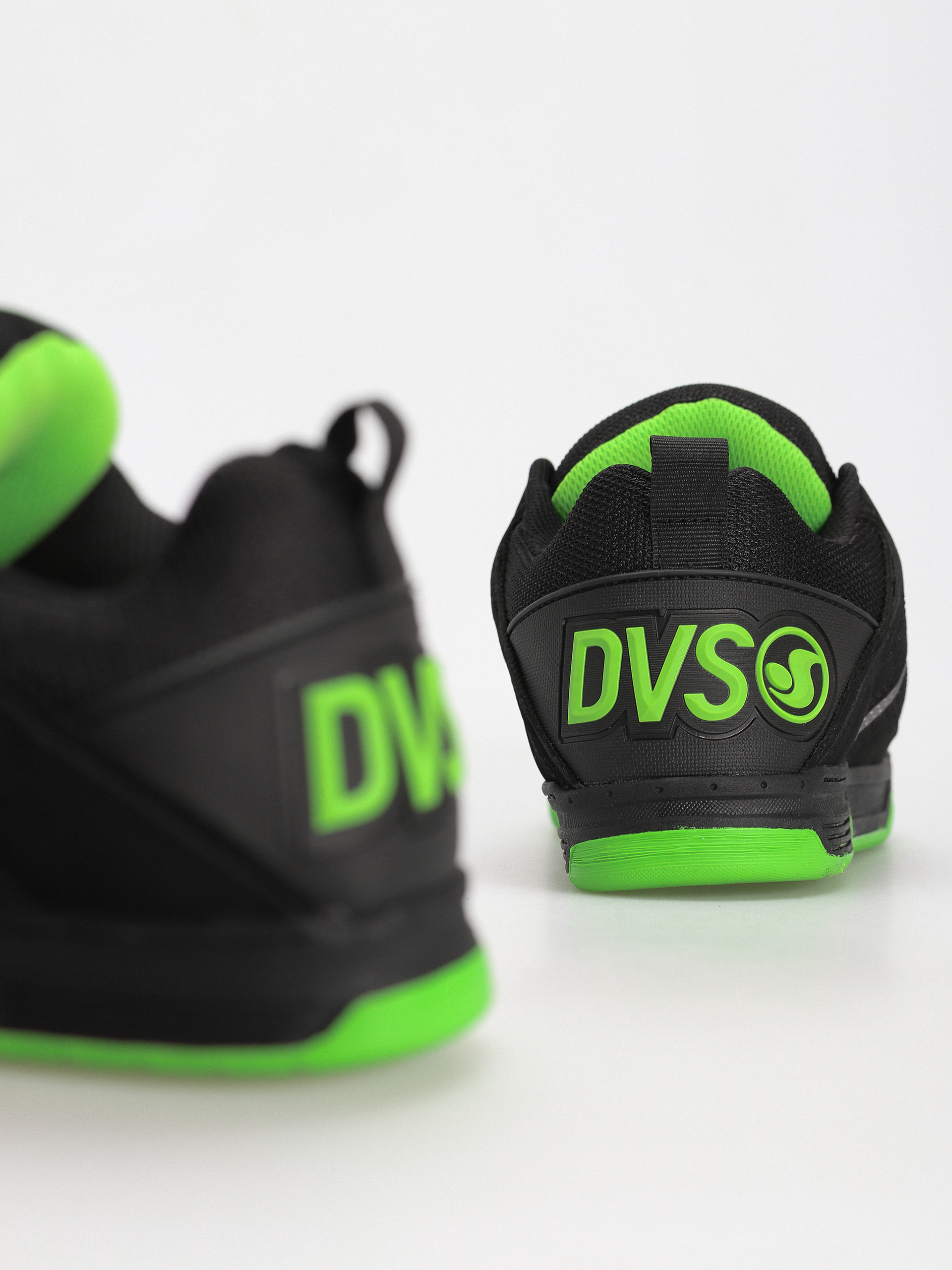Взуття DVS Comanche (black charcoal lime nubuck)