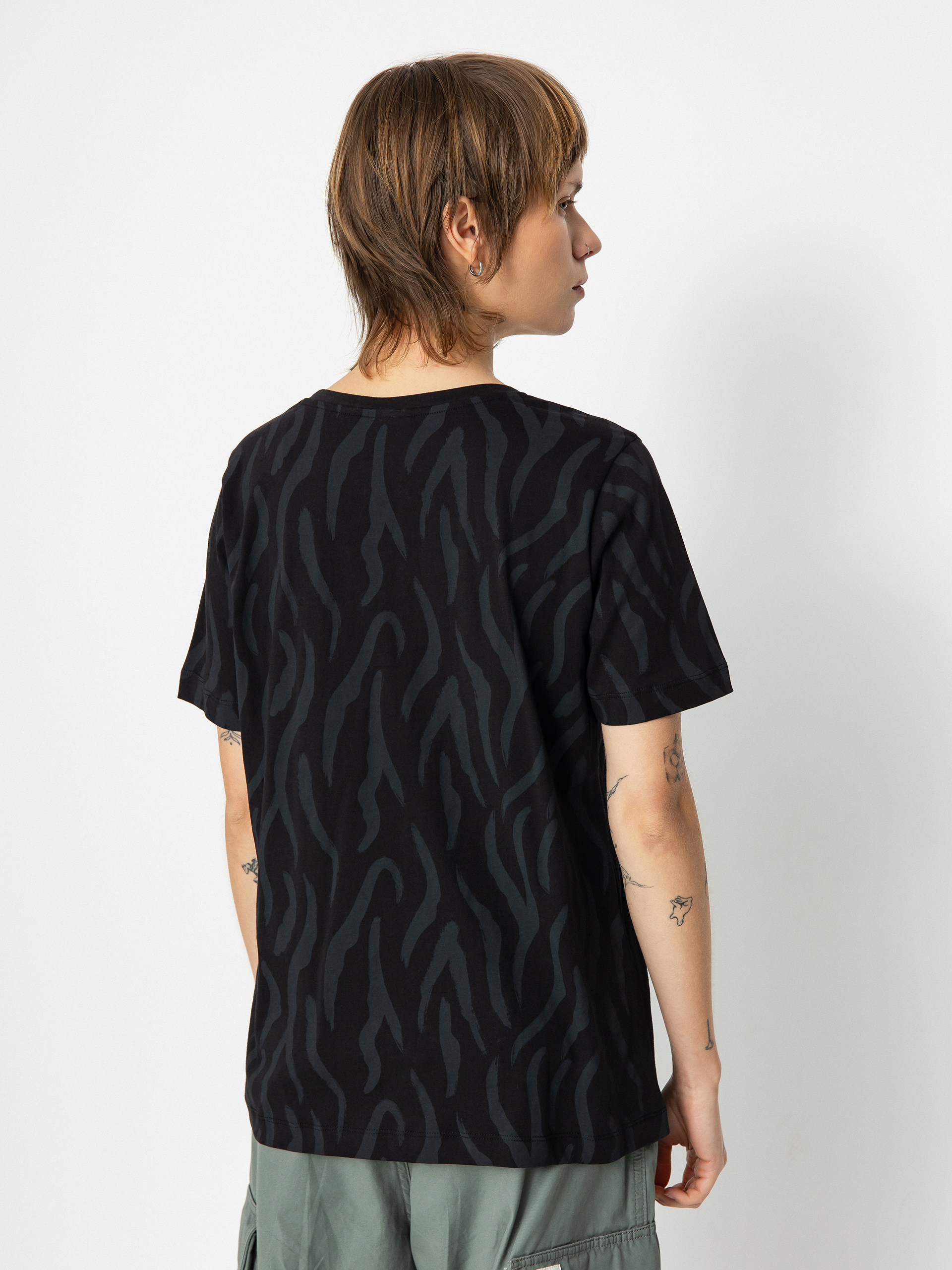 Футболка Champion Legacy Crewneck T-Shirt 116915 Wmn (nbk/allover)