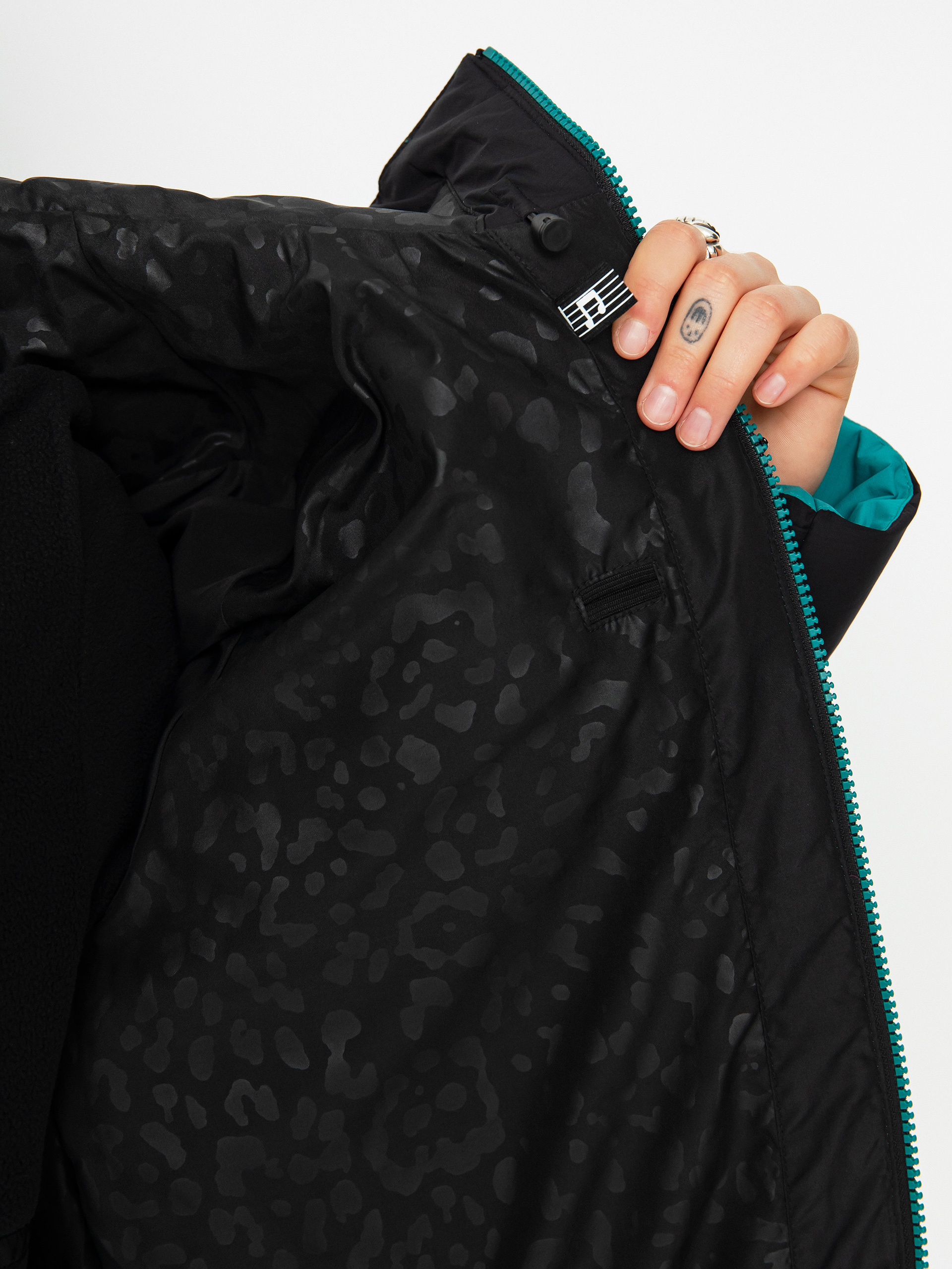 Жіноча Сноубордична куртка Volcom Puffleup (vibrant green)