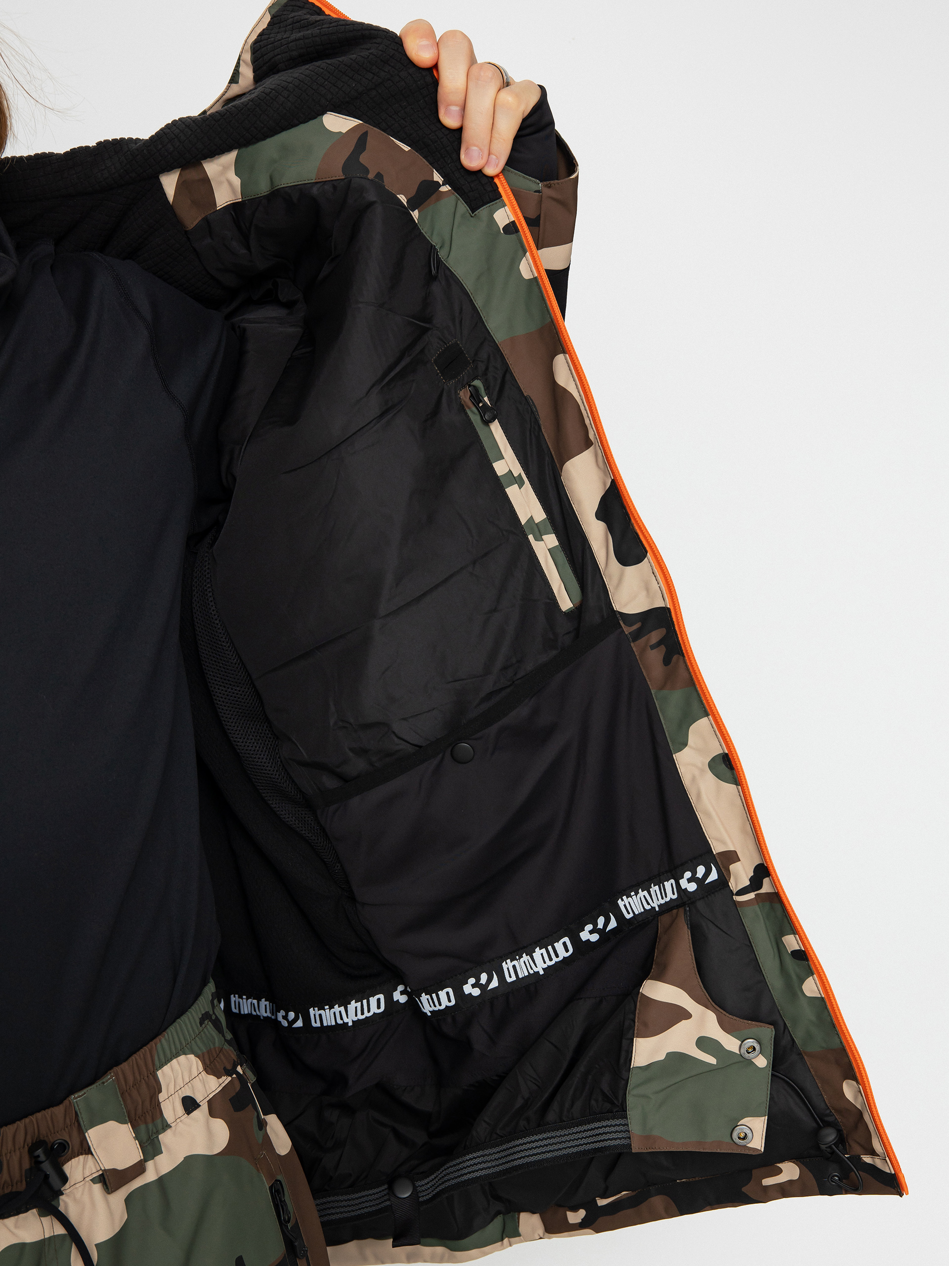 Чоловіча Куртка для сноуборду ThirtyTwo Lashed Insulated (black/camo)