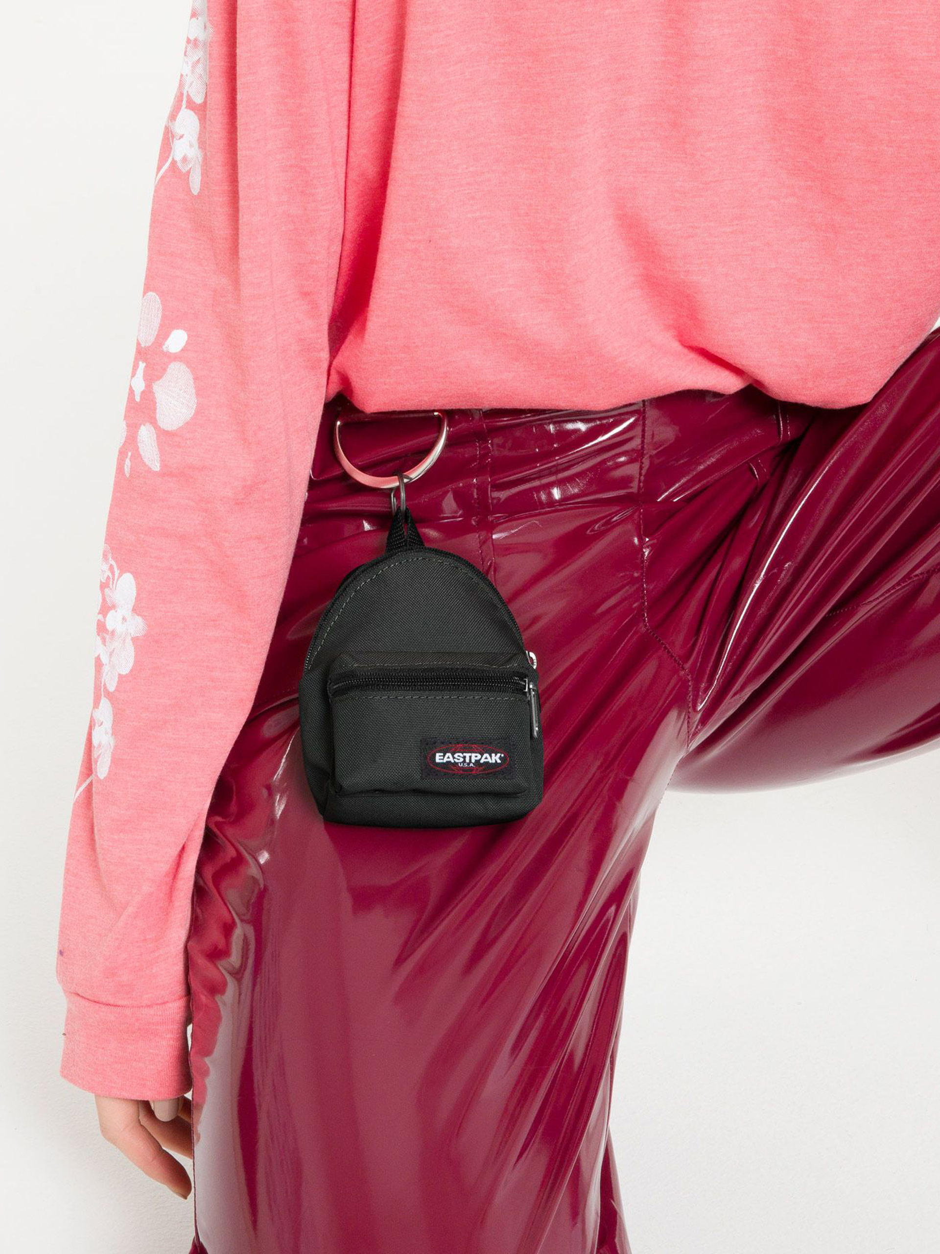 Брелок для ключів Eastpak Mini Padded (black)