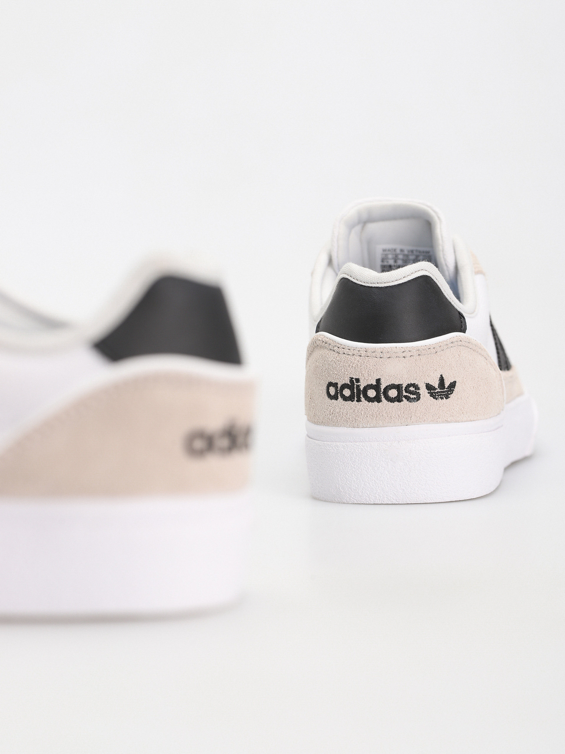 Взуття adidas Court TNS Premiere (crywht/cblack/ftwwht)