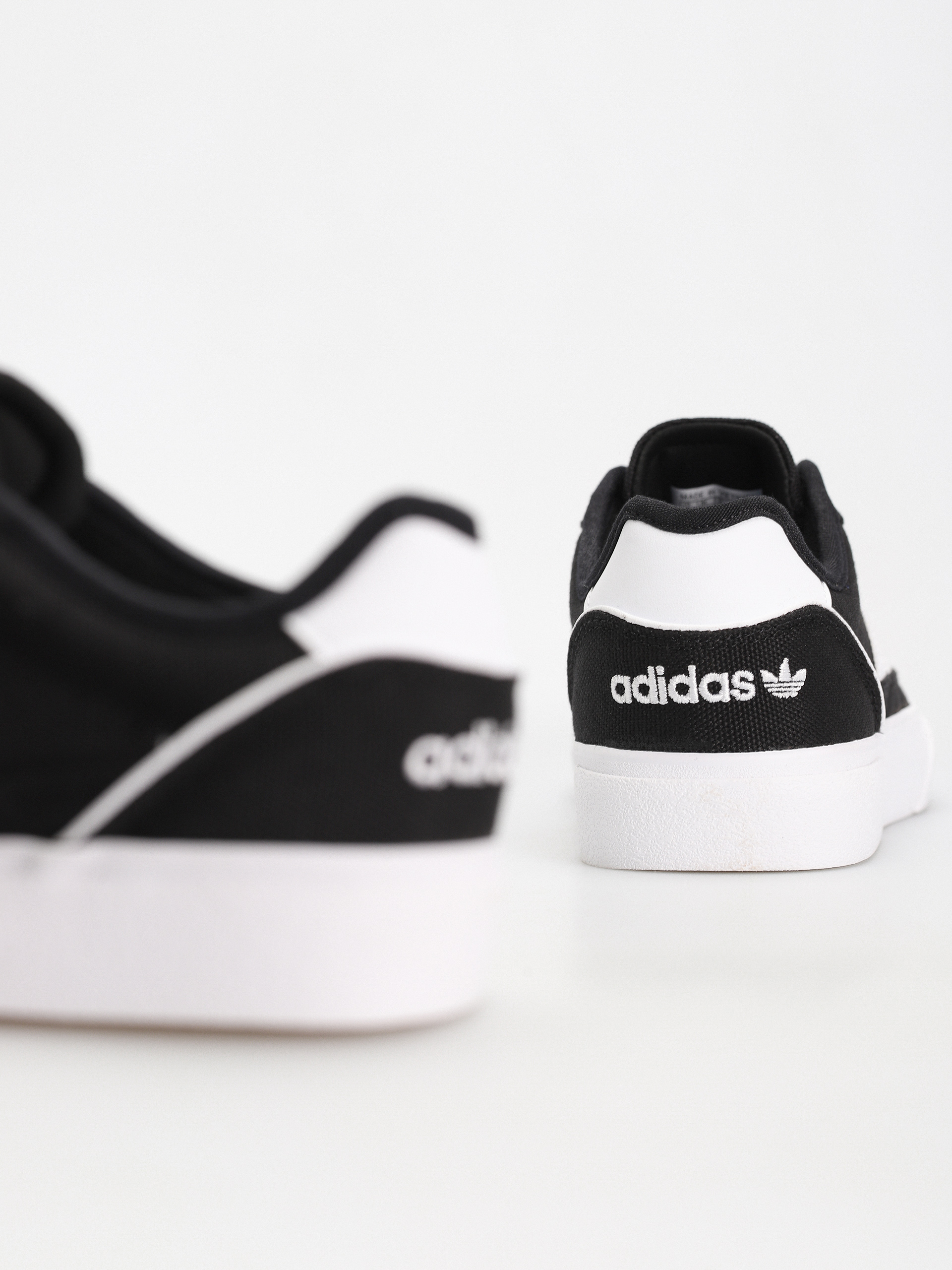 Взуття adidas Court TNS Premiere (cblack/ftwwht/ftwwht)