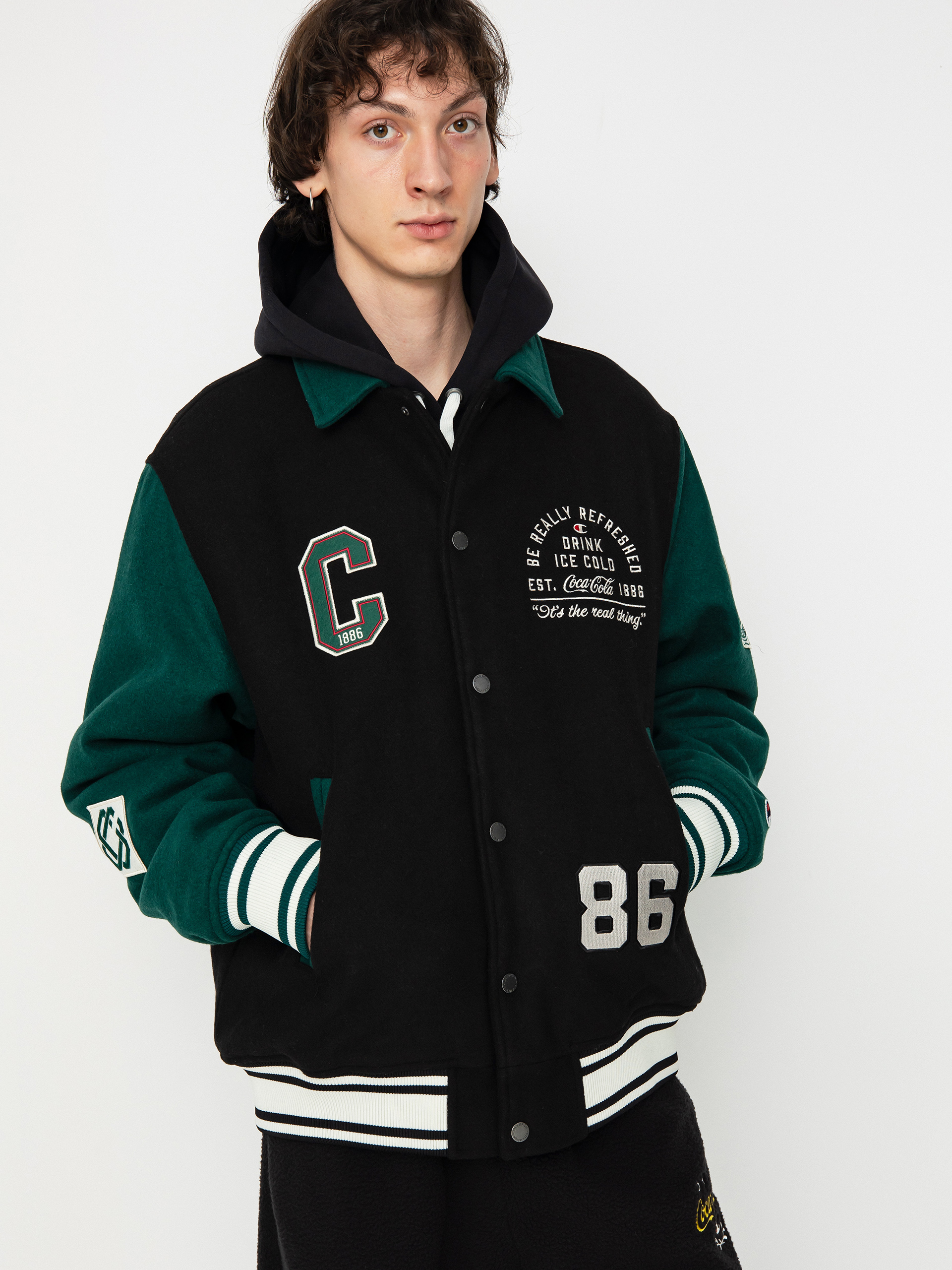 Куртка Champion X Coca Cola Bomber Jacket 220191 (nbk/hlg/ofw)