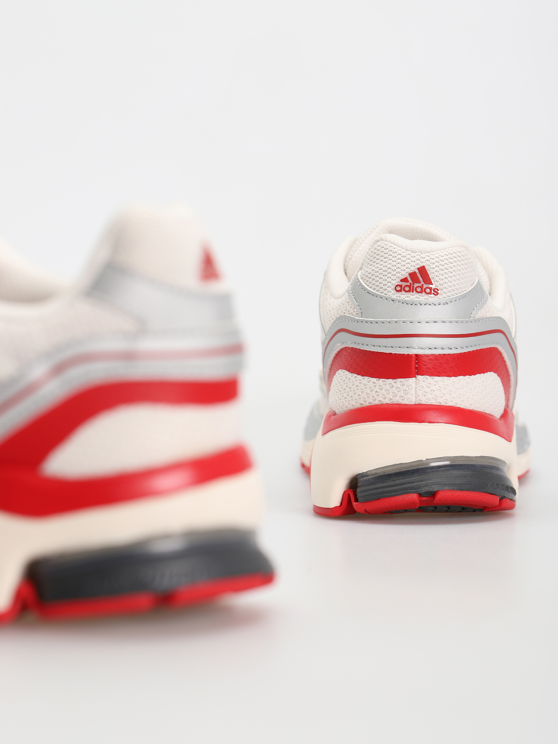 Взуття adidas Spiritain 2000 (ftwwht/betsca/cwhite)