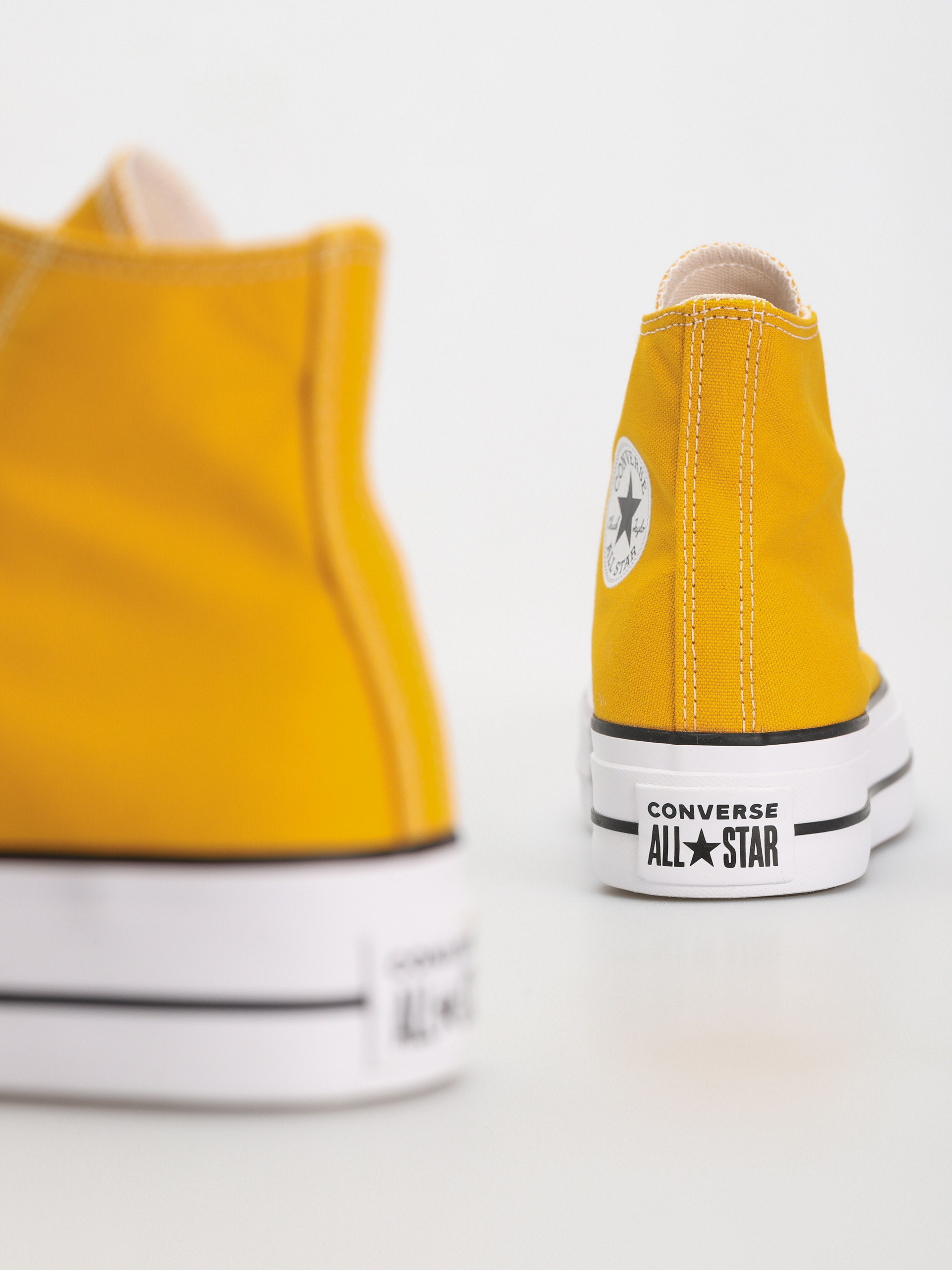 Кеди Converse Chuck Taylor All Star Lift Hi Wmn (dark yellow)