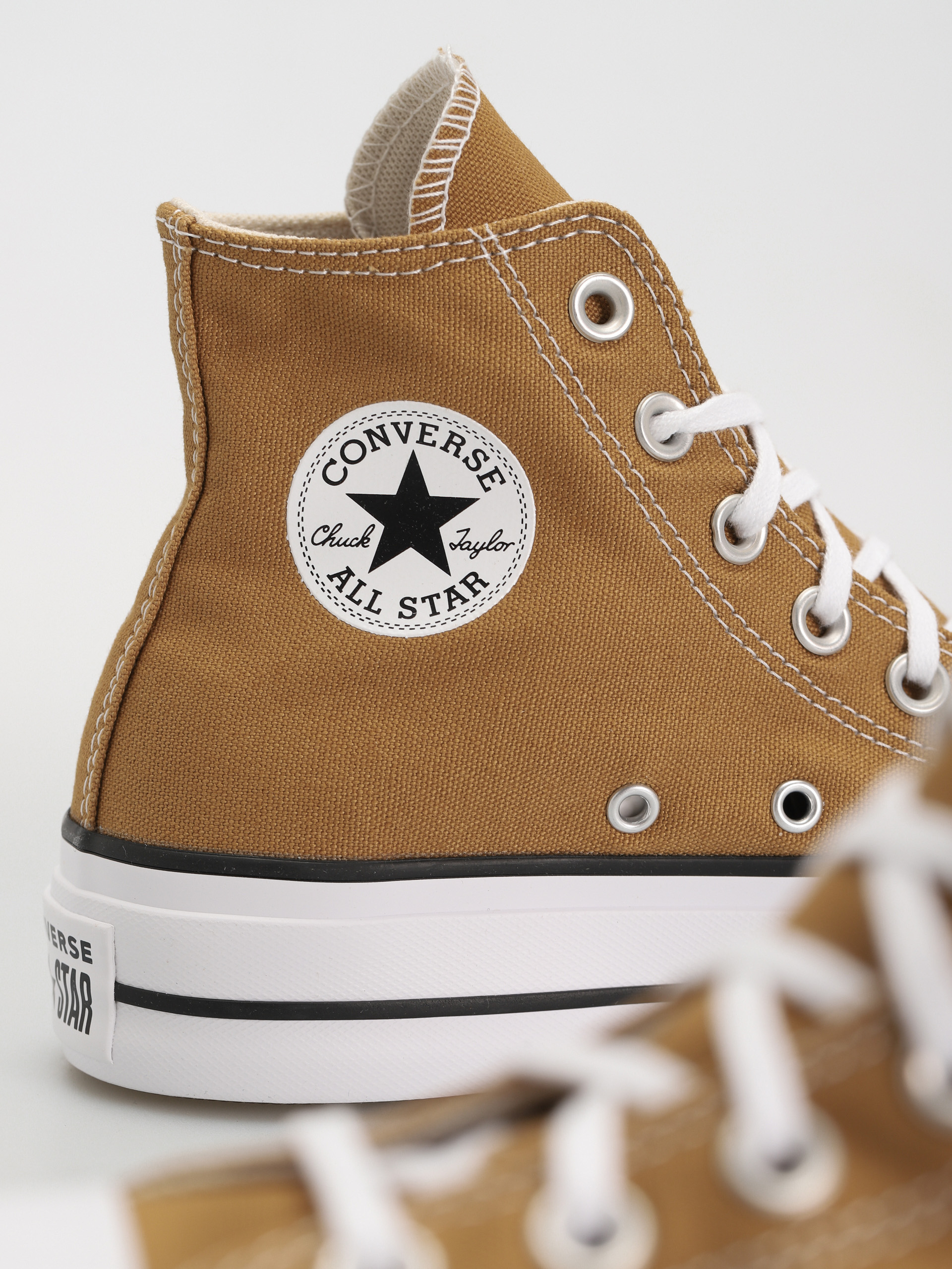 Кеди Converse Chuck Taylor All Star Lift Hi Wmn (sesame)