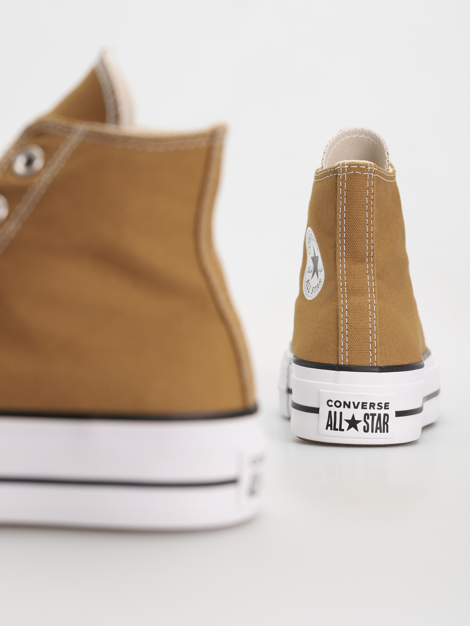 Кеди Converse Chuck Taylor All Star Lift Hi Wmn (sesame)