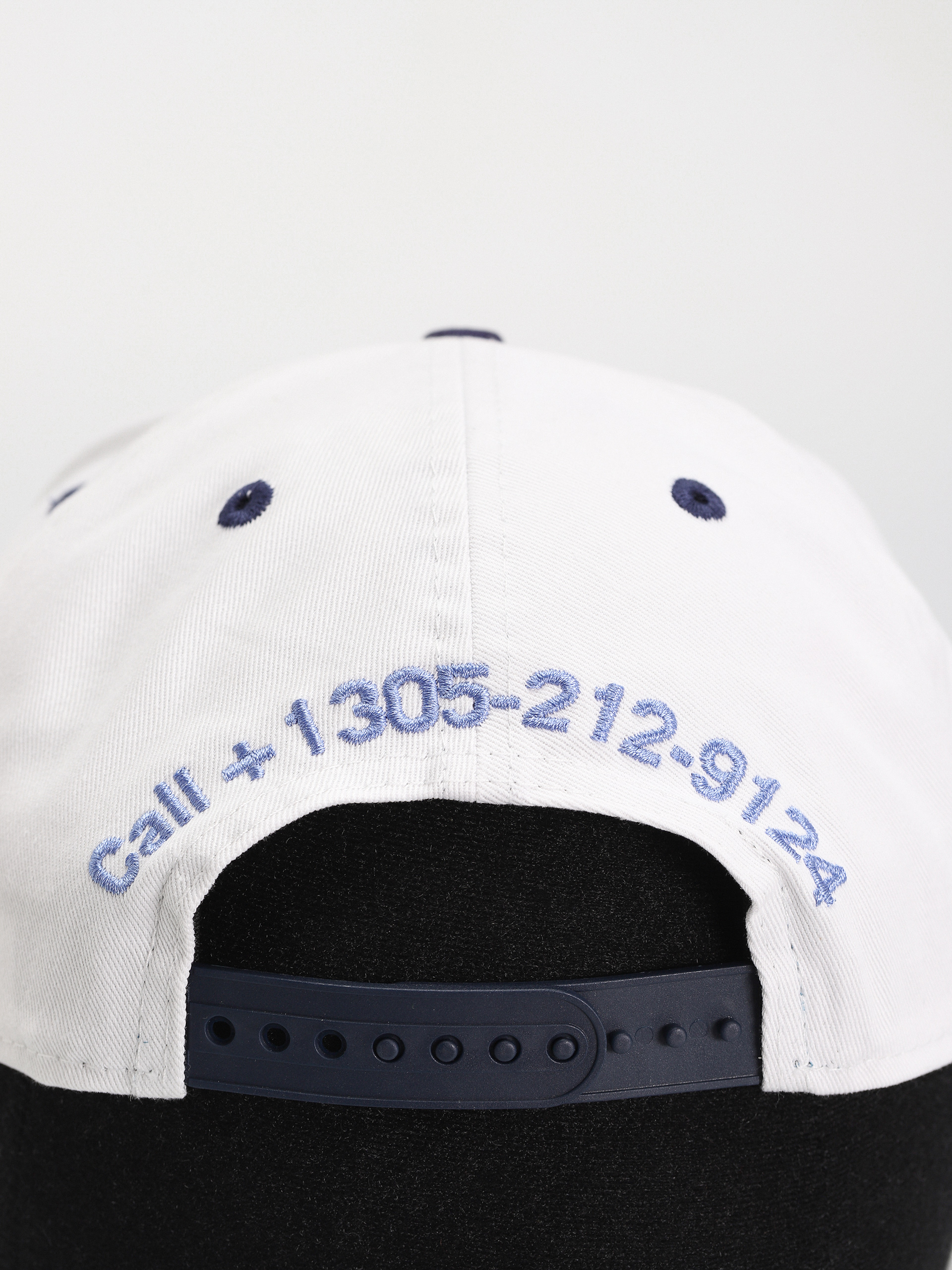 Кепка New Era Graphic Golfer (white/navy)
