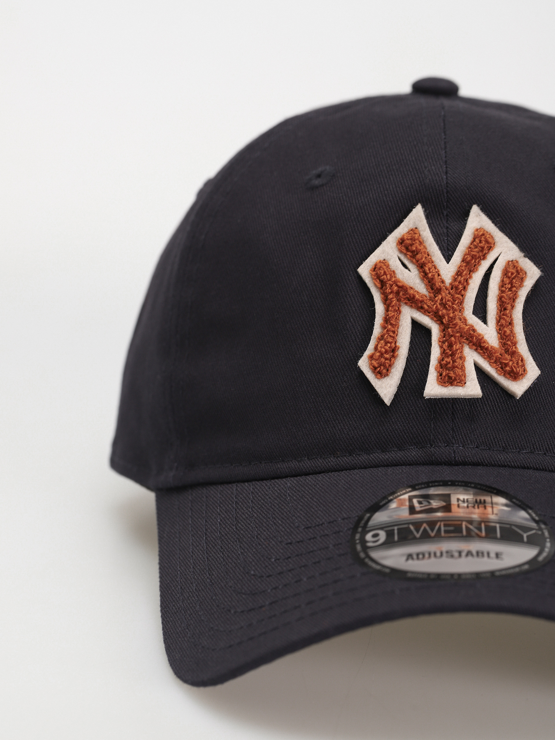 Кепка New Era Boucle 9Twenty New York Yankees (navy)