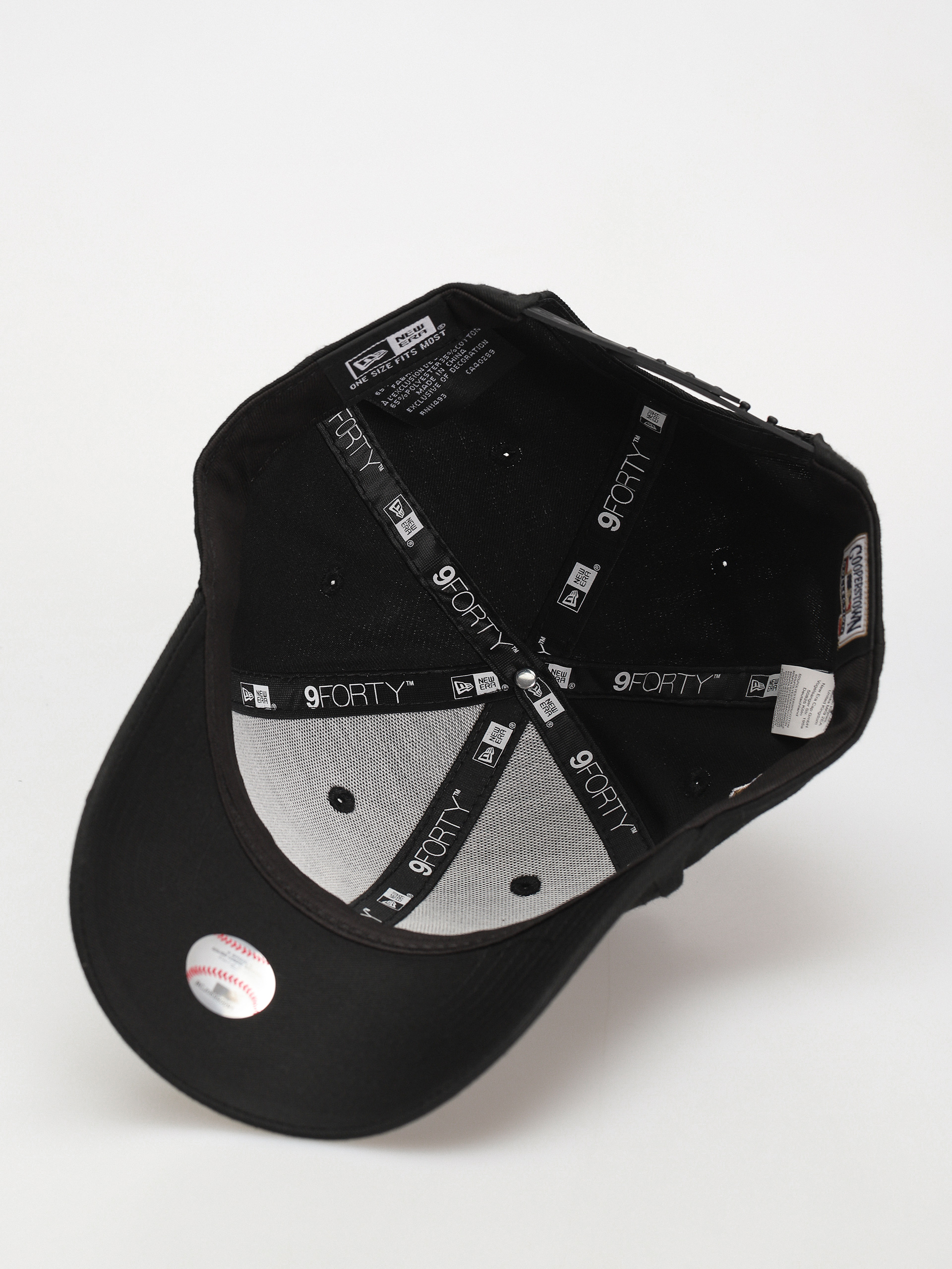 Кепка New Era Patch 9Forty New York Yankees - чорний (black)