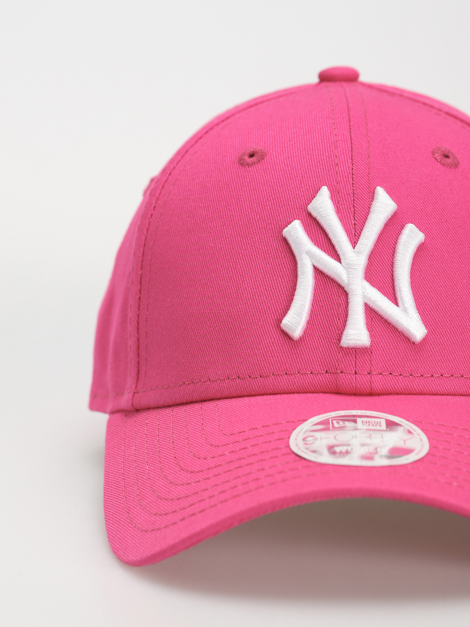 Кепка New Era League Essential 9Forty New York Yankees Wmn (pink/white)