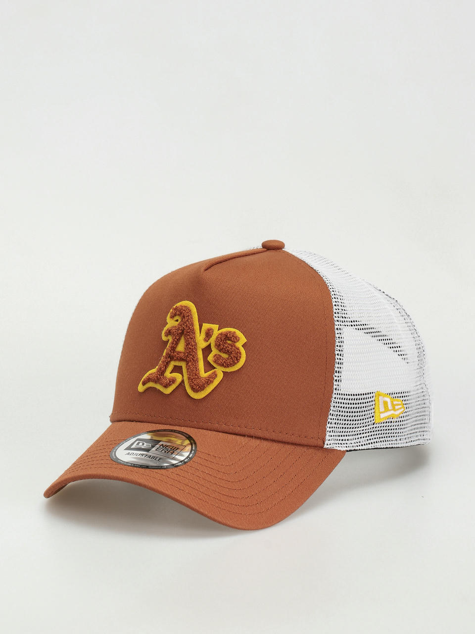 Кепка New Era Boucle Trucker Okland Atheltics (brown)