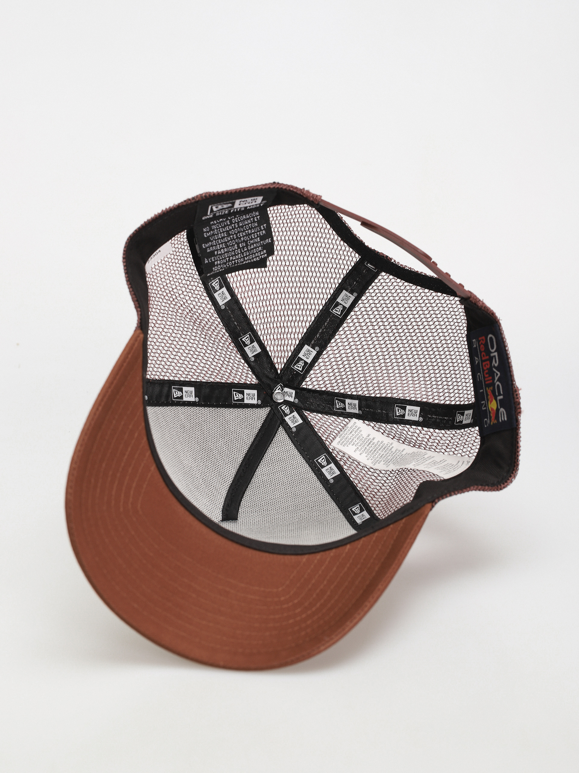 Кепка New Era Red Bull F1 Seasonal Patch Trucker (brown/stone)