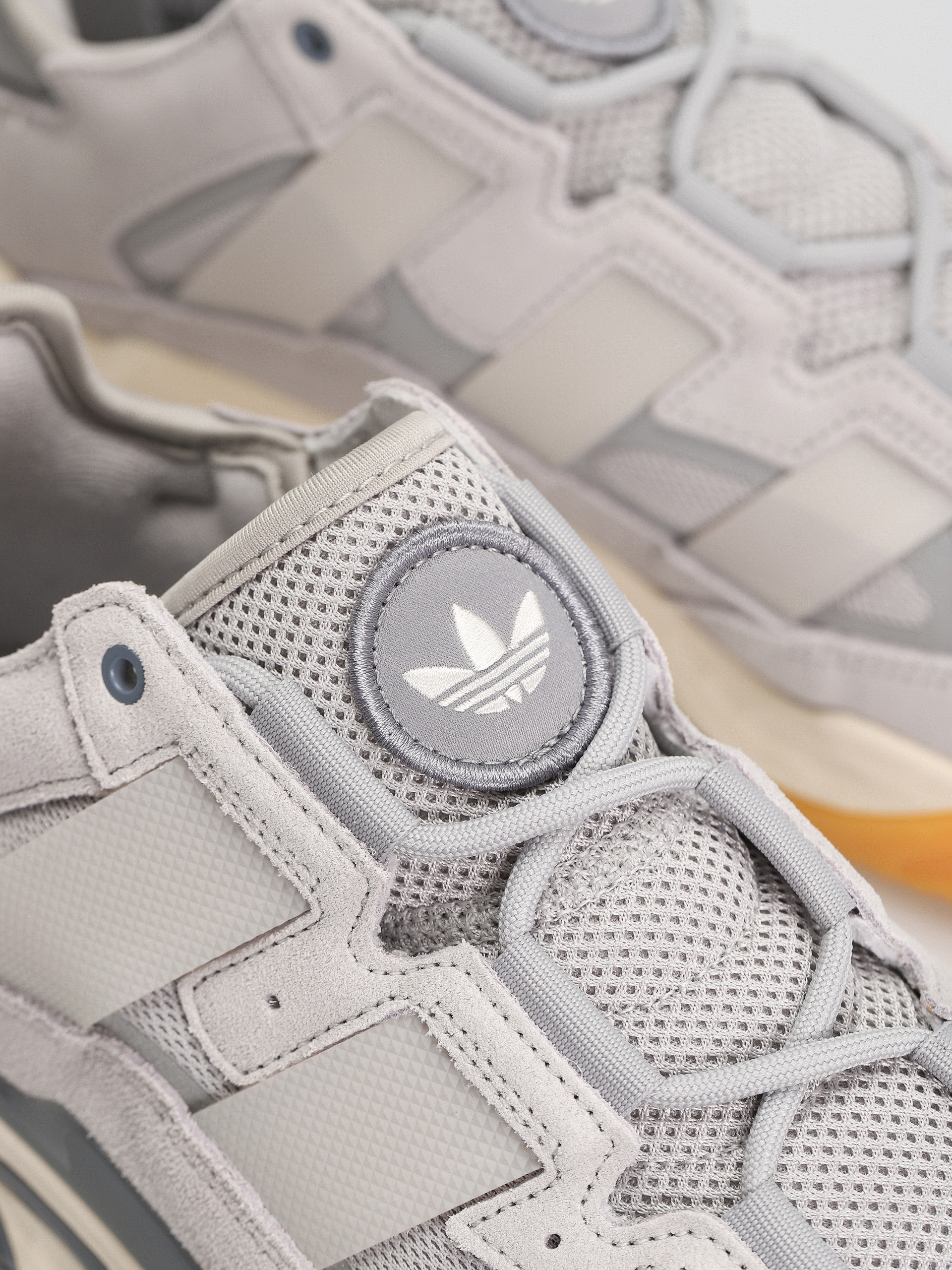 Взуття adidas Originals Niteball (gretwo/greone/cwhite)