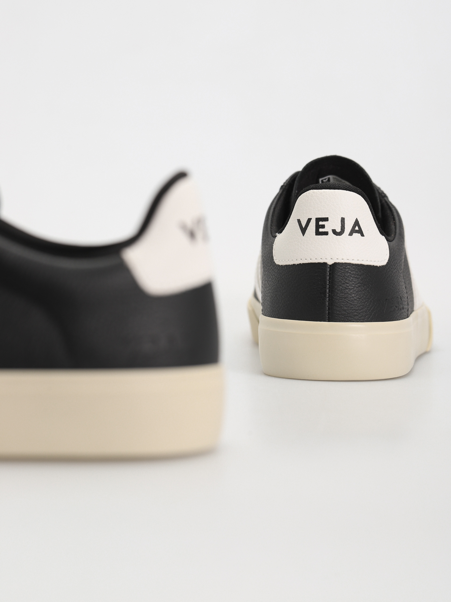 Взуття Veja Campo (black white)