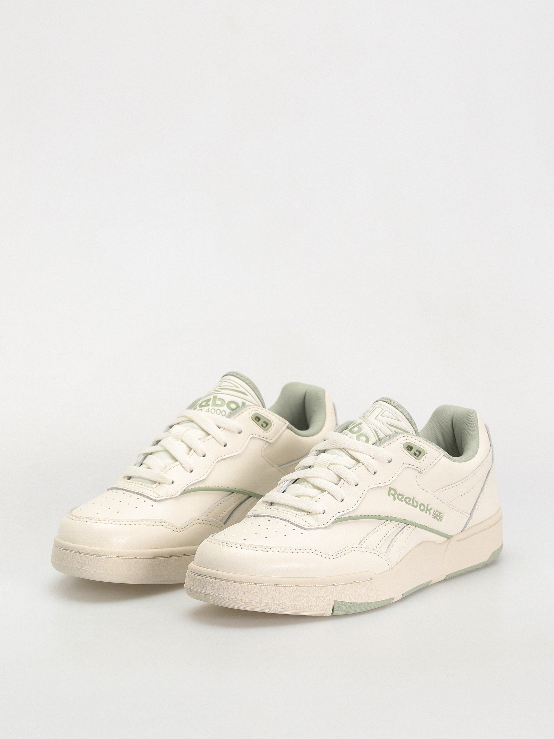 Взуття Reebok BB 4000 II Wmn (chalk/vingre/pugry2)