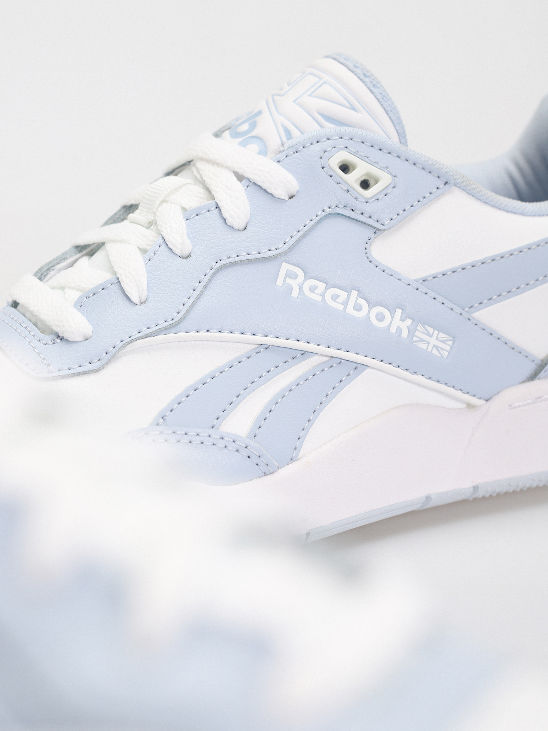 Взуття Reebok BB 4000 II Wmn (palblu/ftwwht/palblu)