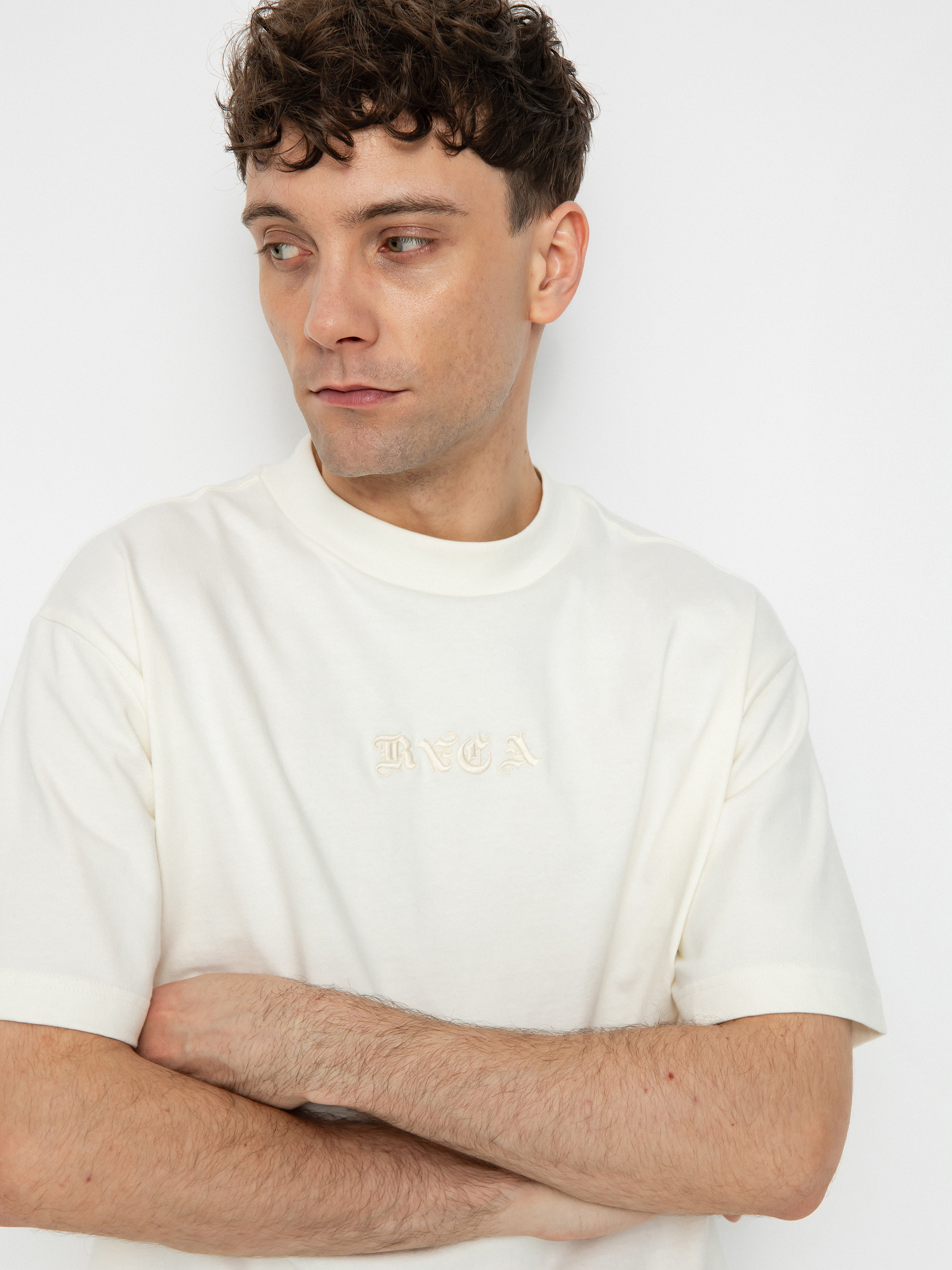 Футболка RVCA Benj Bouquet (salt)