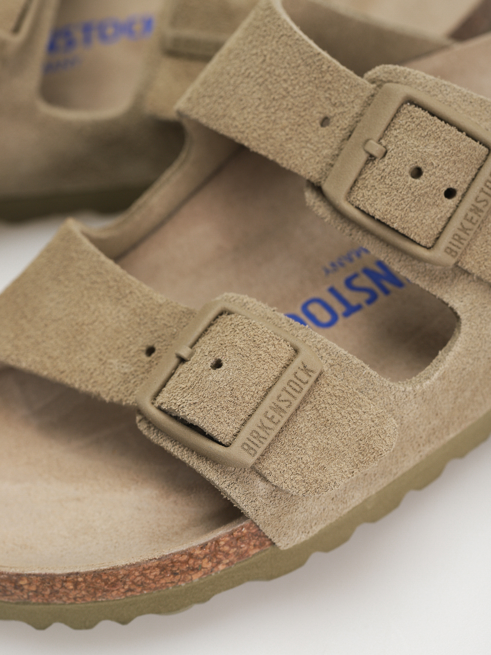 Шльопанці Birkenstock Arizona Suede Leather Narrow Wmn (faded khaki)