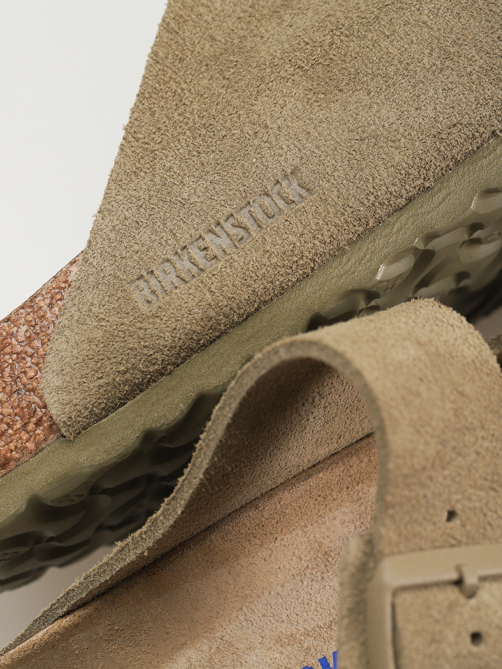 Шльопанці Birkenstock Arizona Suede Leather Regular (faded khaki)