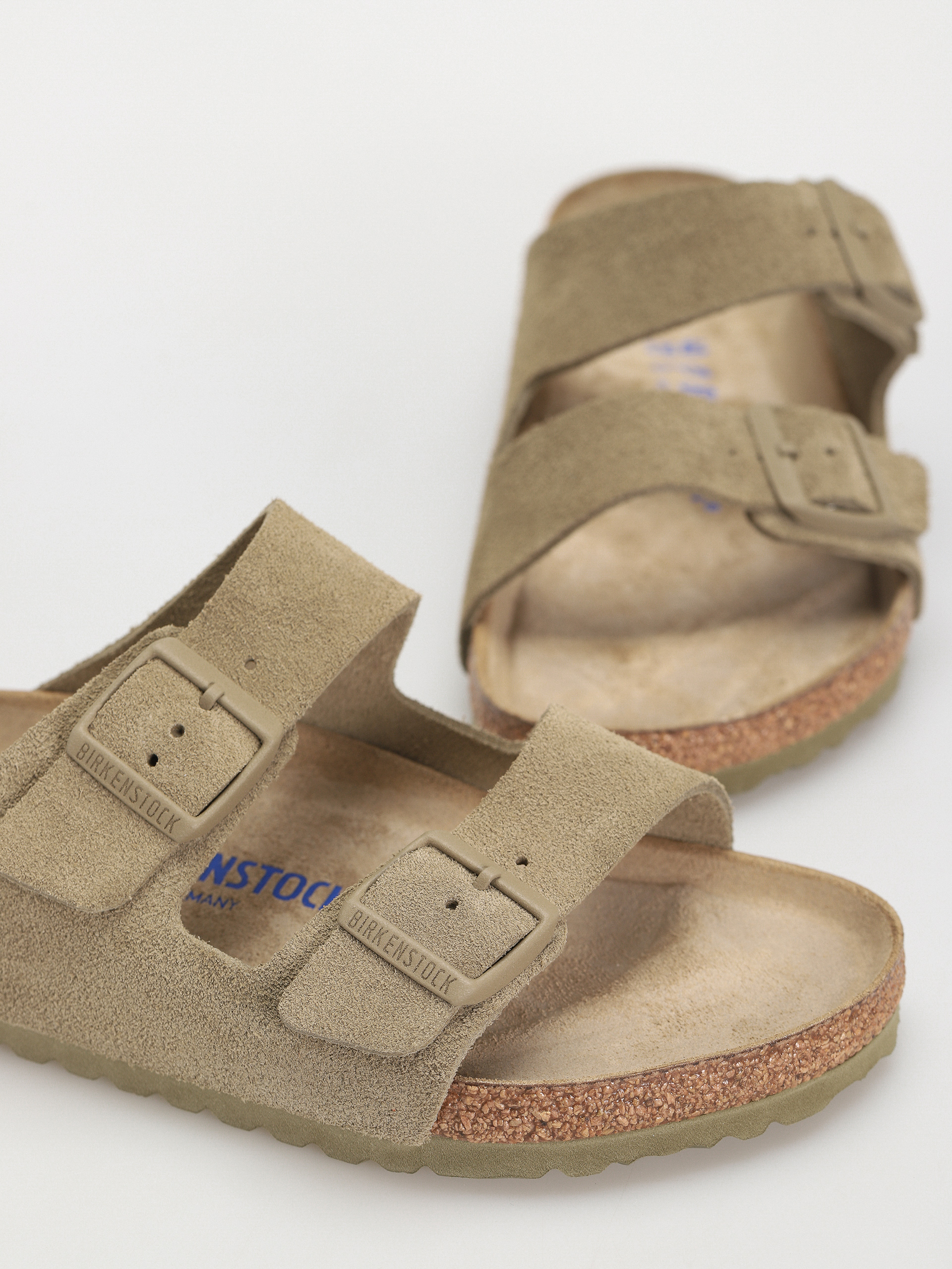 Шльопанці Birkenstock Arizona Suede Leather Regular (faded khaki)